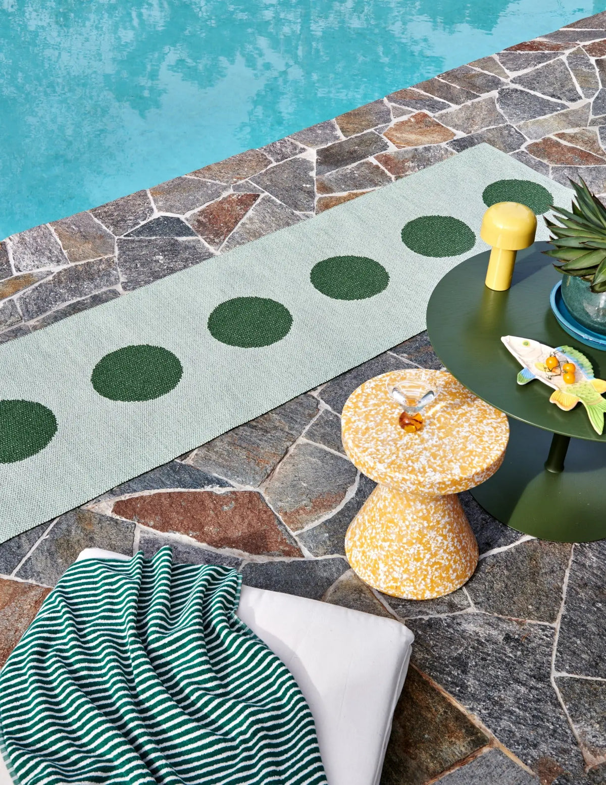 Pappelina Vera Pop matto 70x200 leaf/misty mint Pappelina