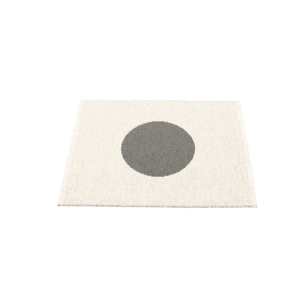 Pappelina Vera Small One matto 70x90 charcoal/vanilla Pappelina