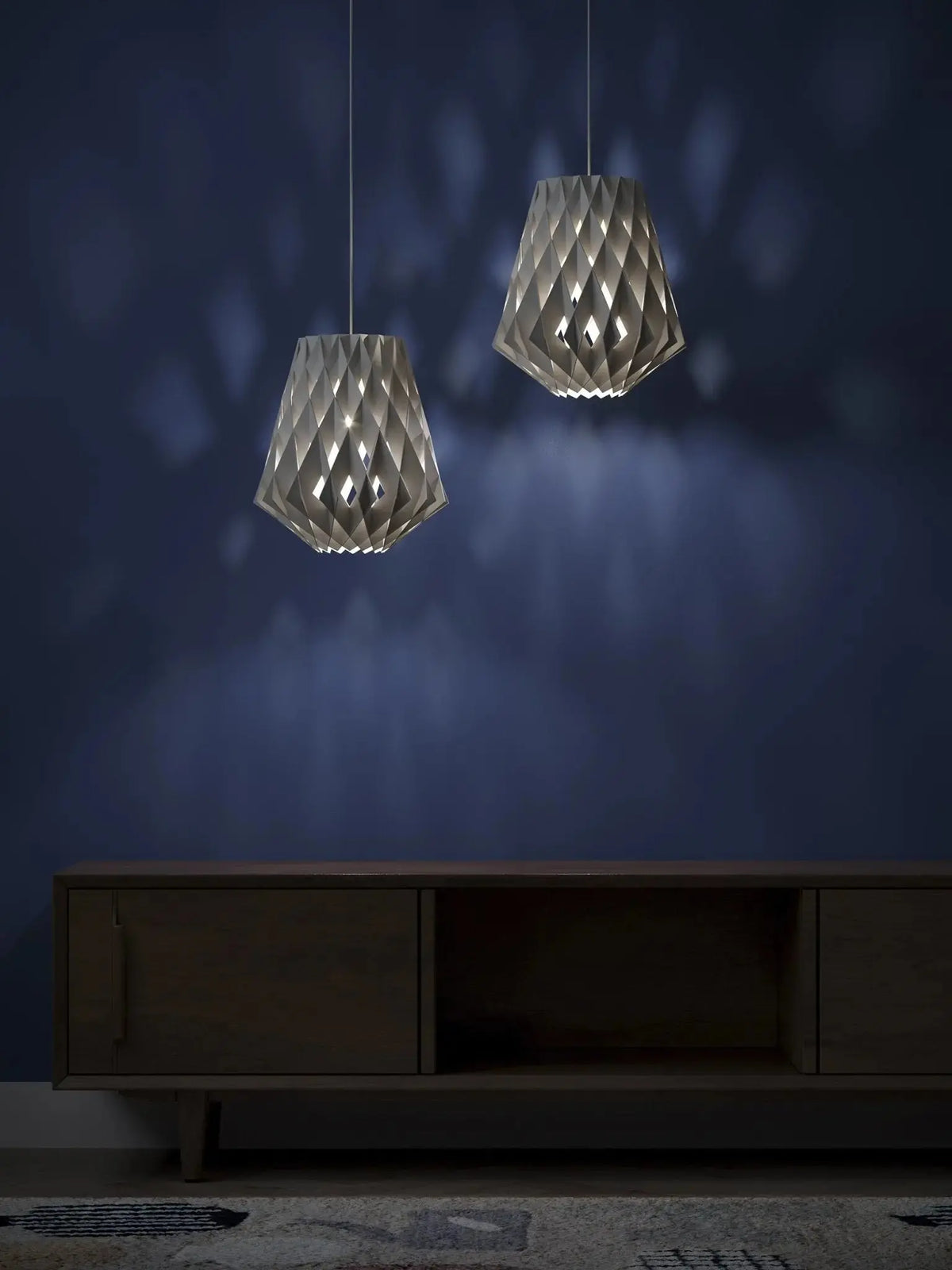 Pilke Signature 36 riippuvalaisin valkoinen - Laatukaluste