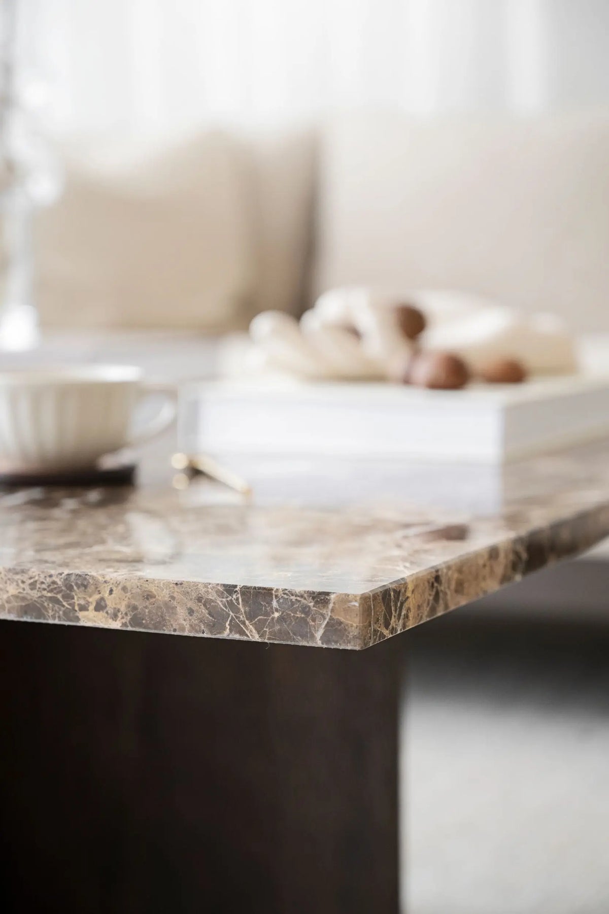 Rowico Brooksville sohvapöytä 90x90 tumma tammi/ruskea Rowico