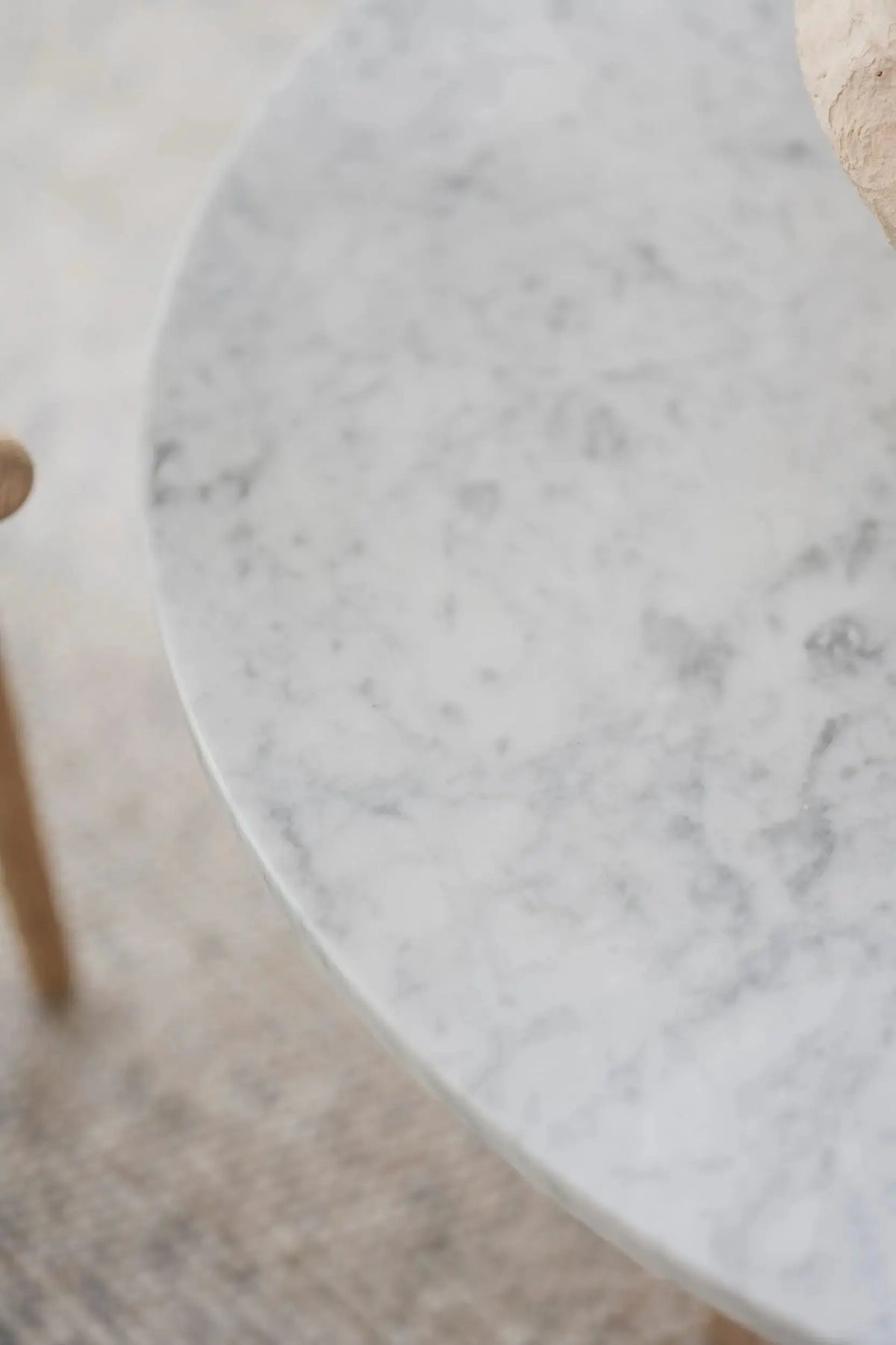 Rowico Brooksville sohvapöytä Ø90 tumma tammi/valkoinen Rowico