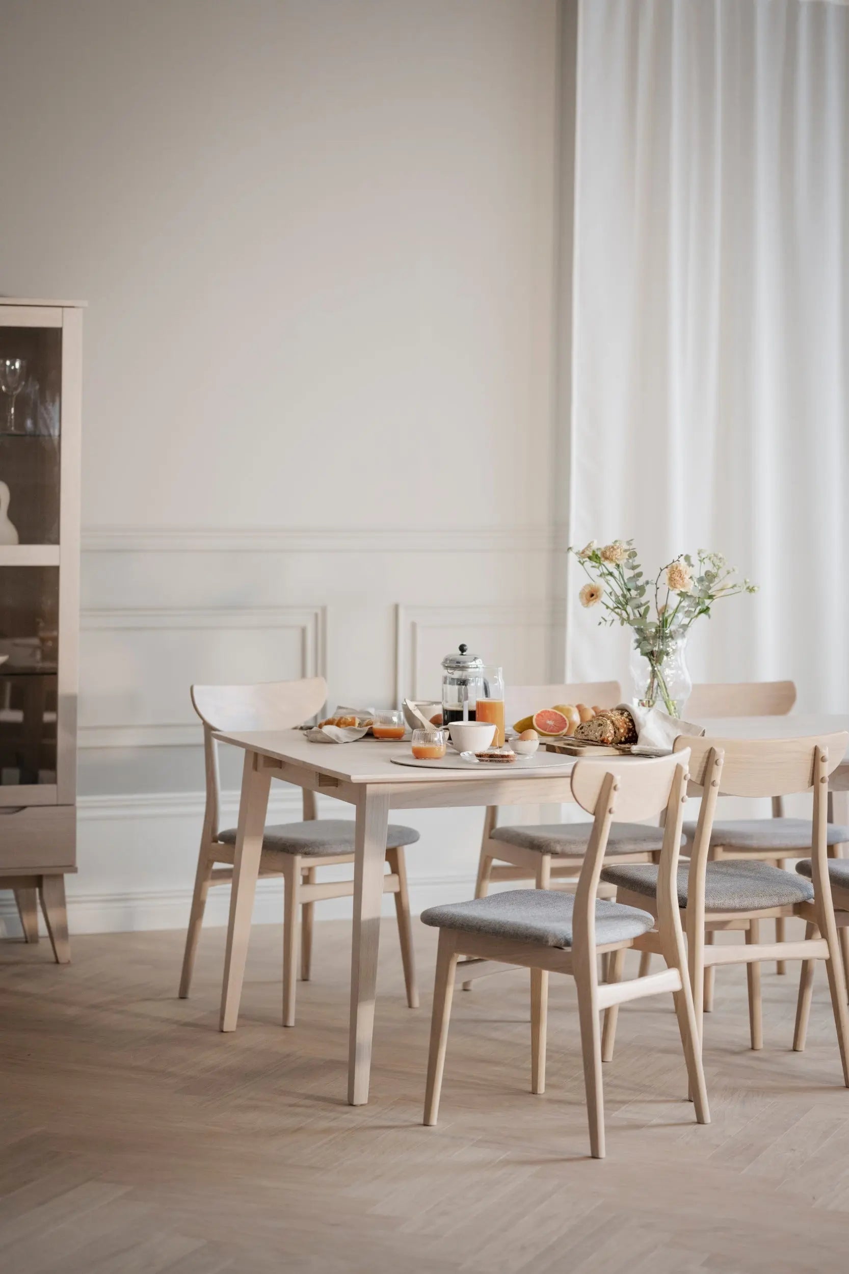 Rowico Filippa pöytä 180x90 valkoöljytty tammi Rowico