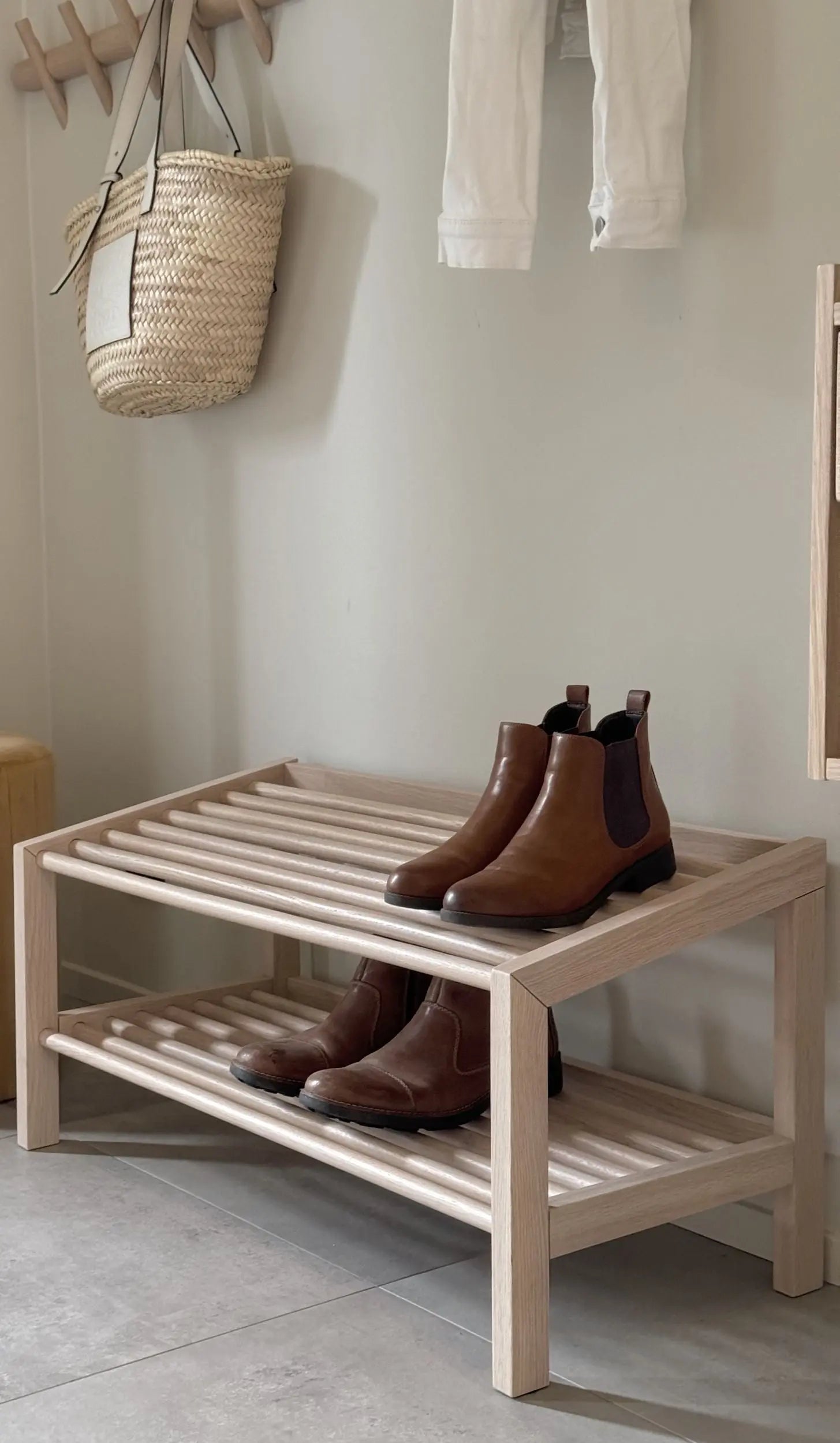 Rowico Hillmond kenkäteline valkolakattu tammi Rowico