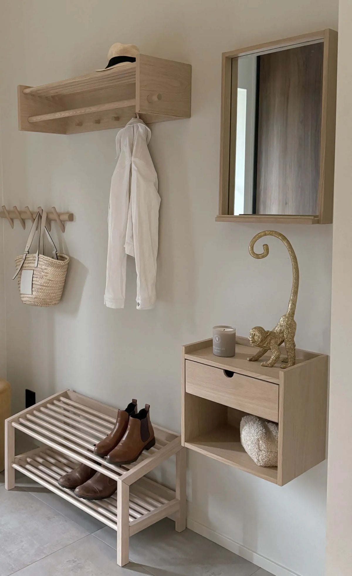 Rowico Hillmond naulakko valkolakattu tammi Rowico