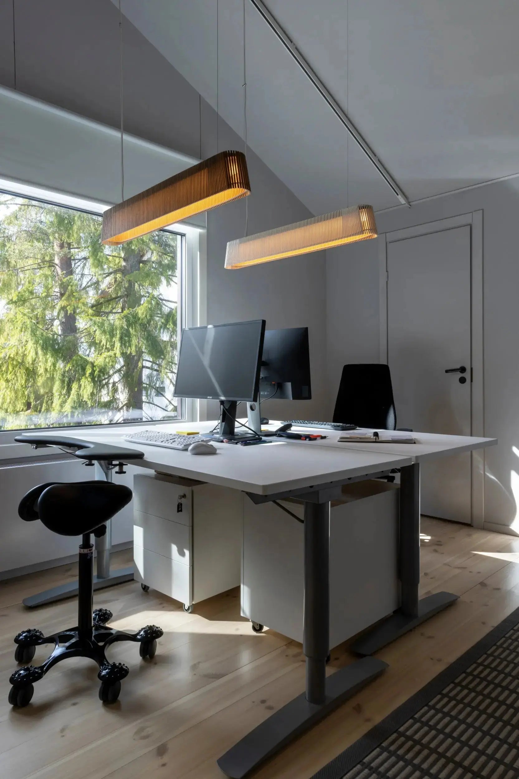 Secto Owalo 7000 valaisin pähkinä Secto Design