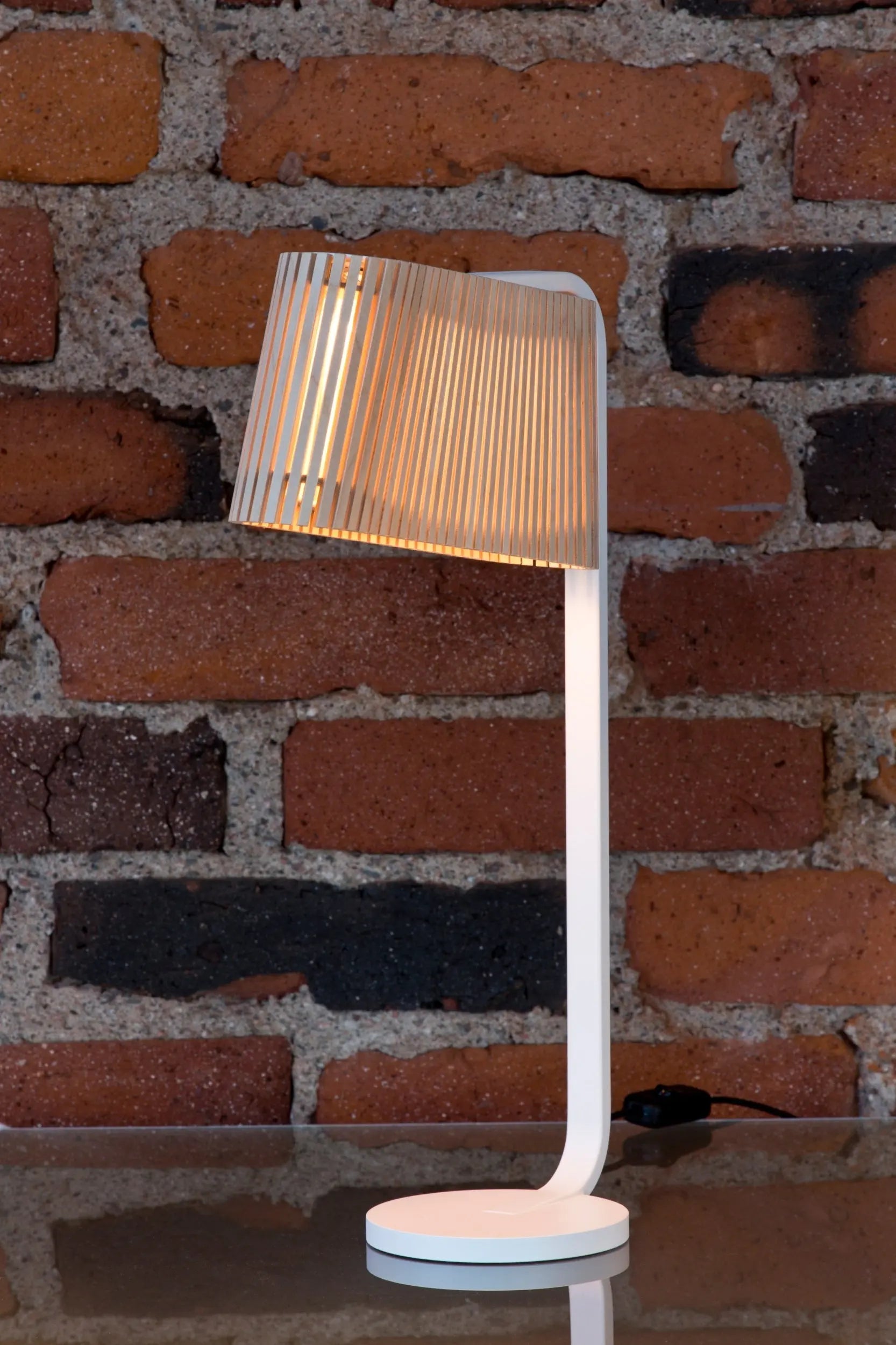 Secto Owalo 7020 pöytävalaisin koivu Secto Design