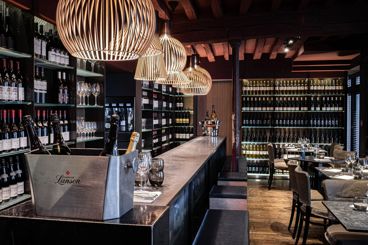 Secto Victo 4250 valaisin musta Secto Design