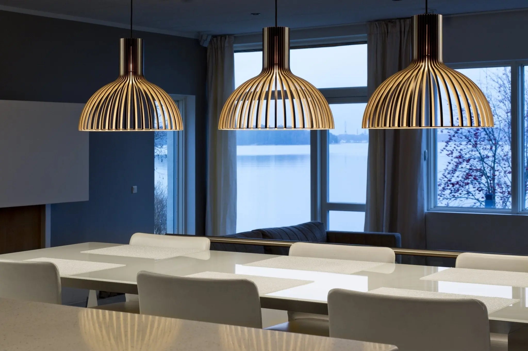 Secto Victo 4251 valaisin pähkinä pieni - Laatukaluste