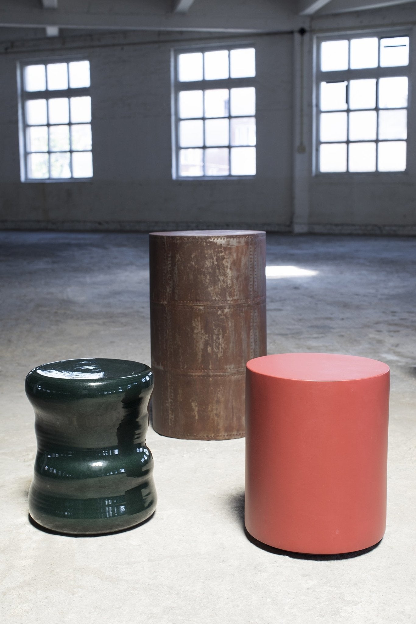 Serax Pawn jakkara Ø28 vihreä - Laatukaluste