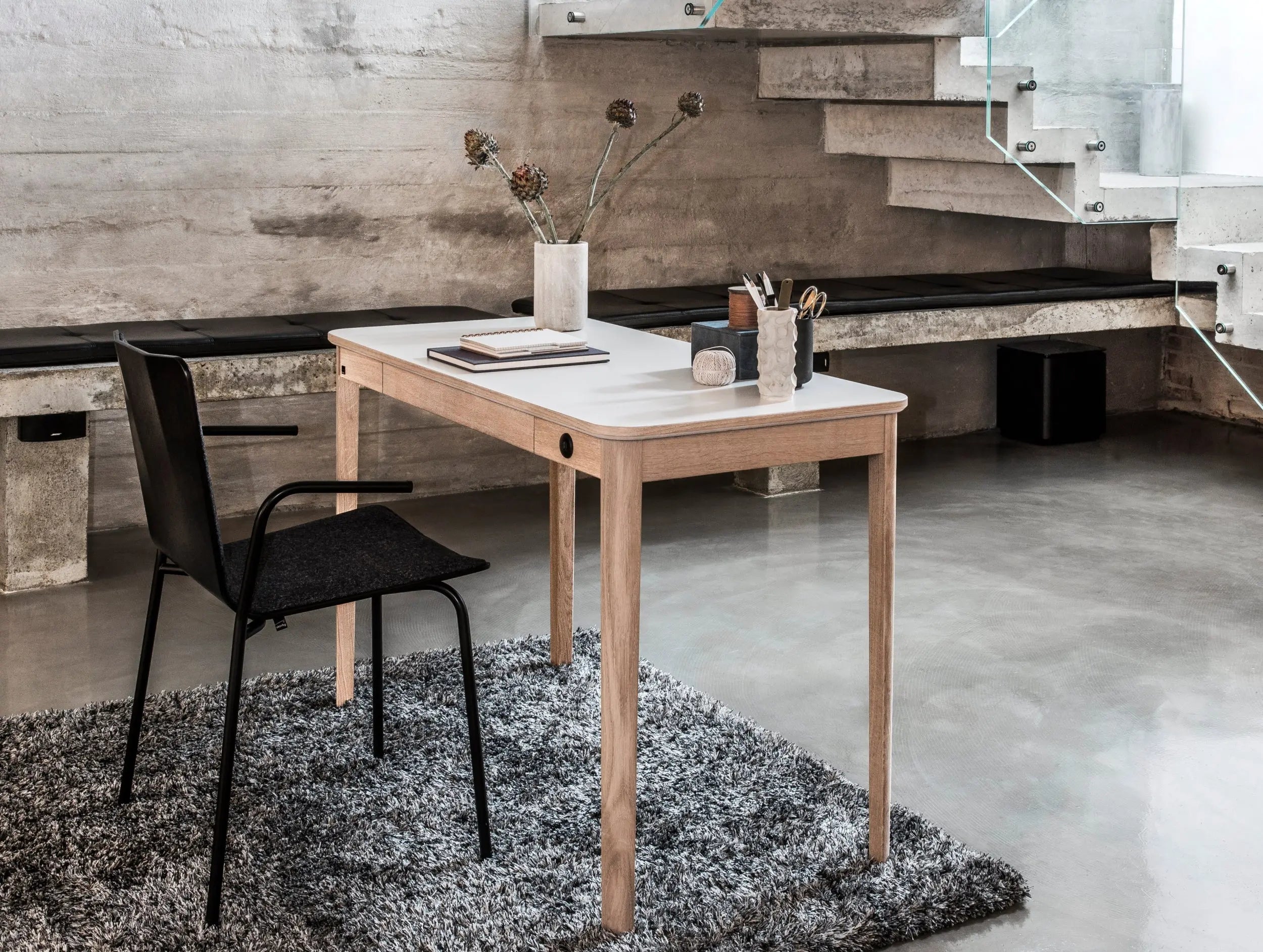 Skovby #131 työpöytä valkoöljytty tammi/valkoinen Skovby