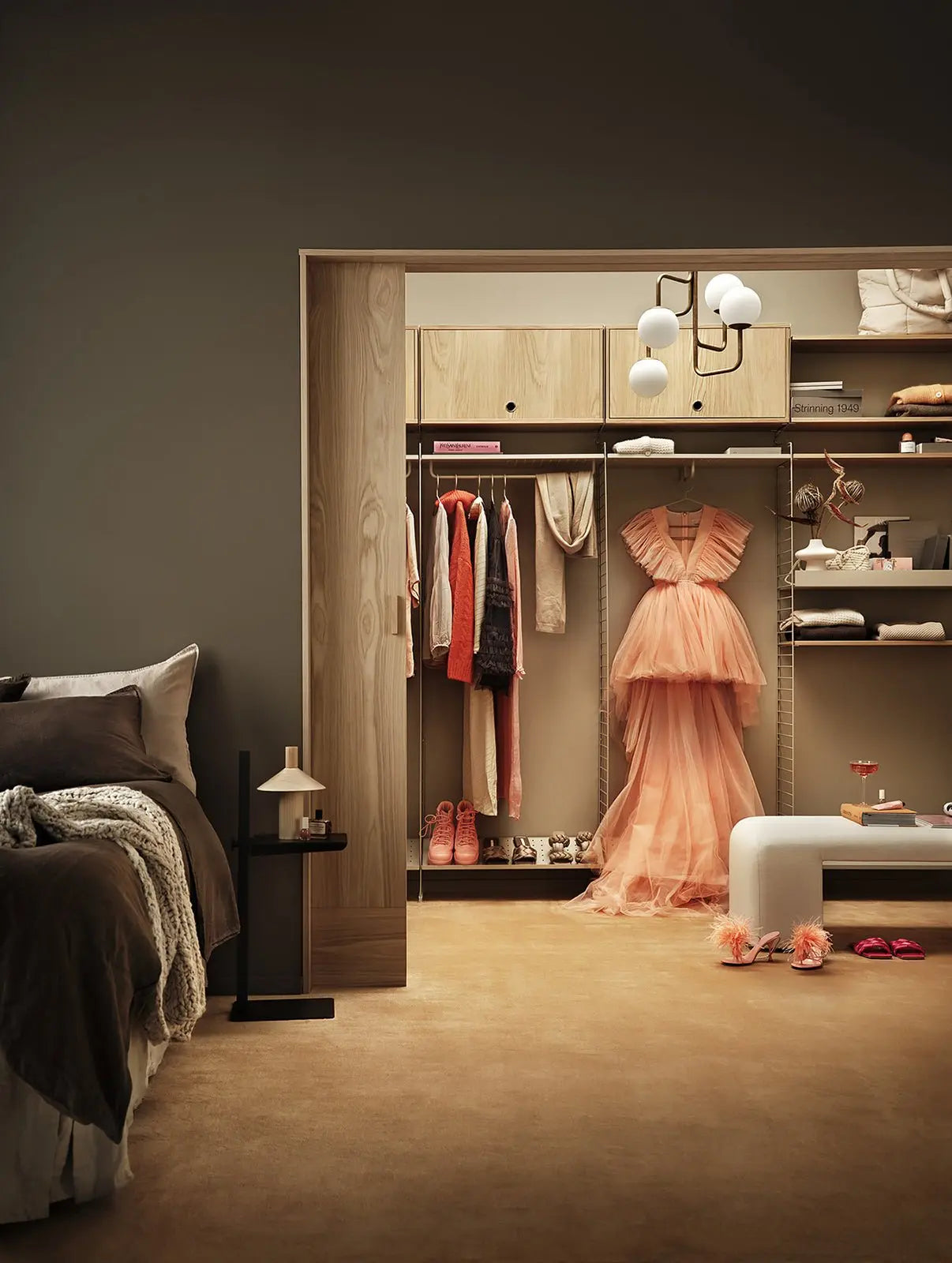 String System kaappi klaffiovella 78x30 saarni - Laatukaluste