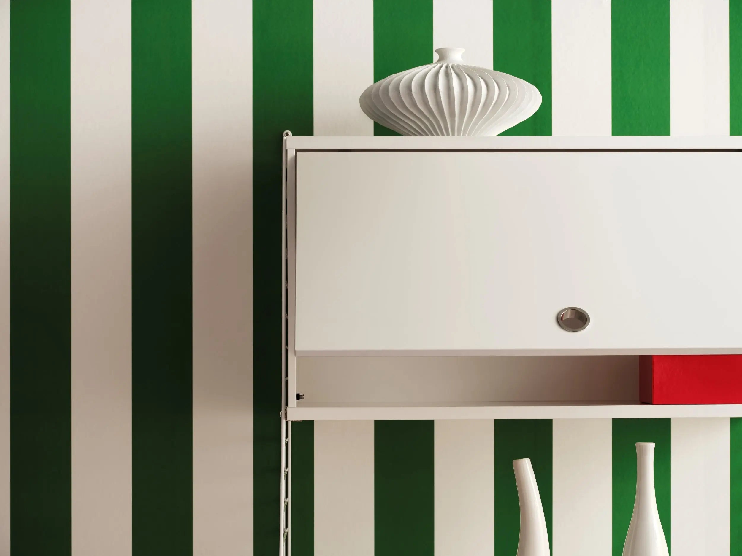 String System kaappi klaffiovella 78x30 valkoinen String Furniture