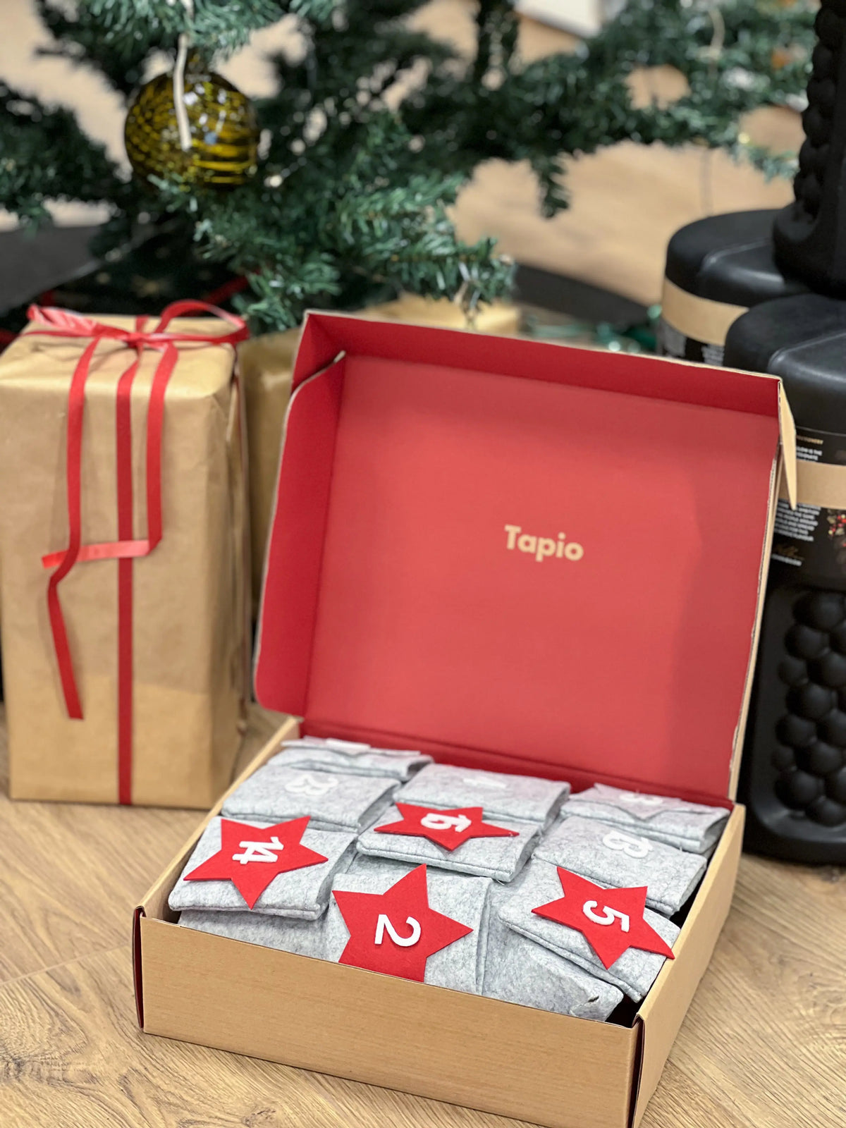 Tapio Joulukalenteri harmaa Tapio