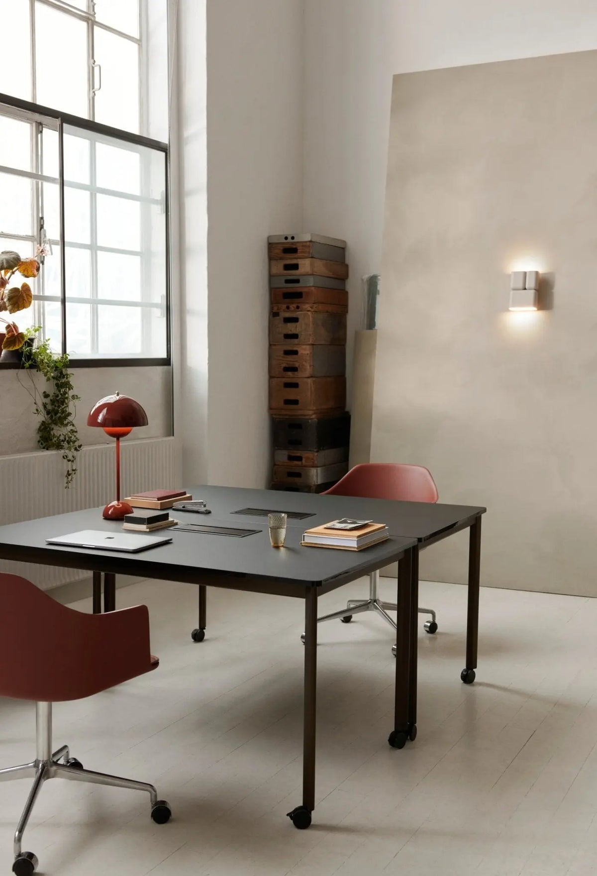 &Tradition Flowerpot VP3 pöytävalaisin luumu - Laatukaluste