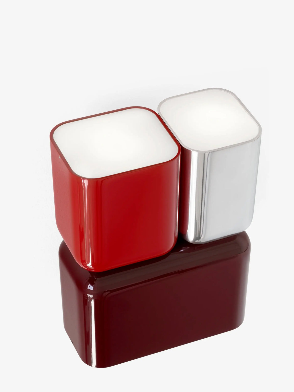 &Tradition Tabata LN10 seinävalaisin tumma burgundi &Tradition