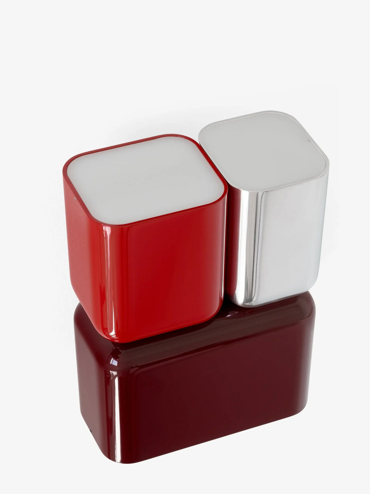 &Tradition Tabata LN10 seinävalaisin tumma burgundi &Tradition