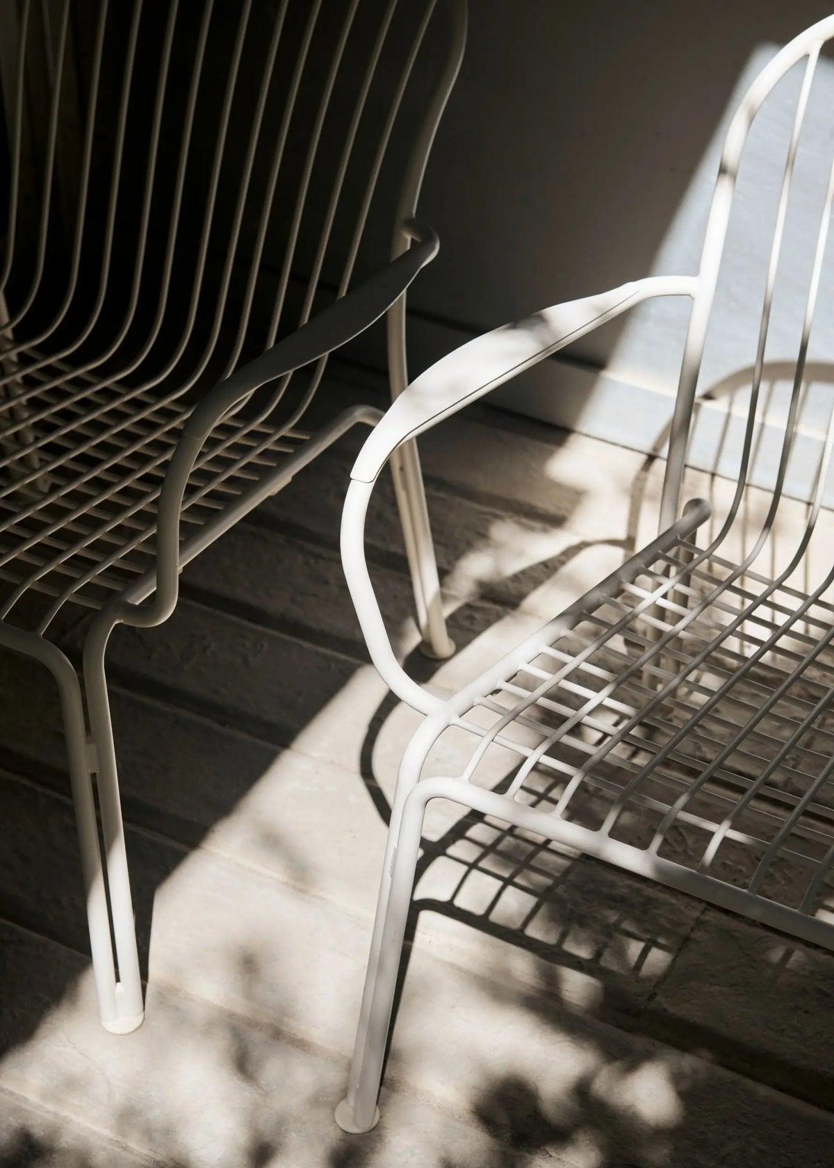 &Tradition Thorvald SC101 nojatuoli norsunluunvalkoinen &Tradition