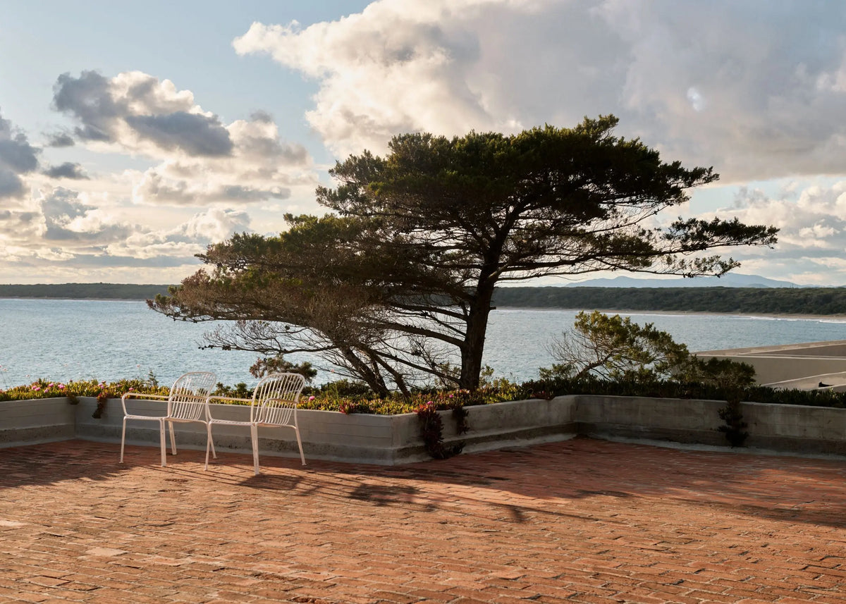 &Tradition Thorvald SC101 nojatuoli norsunluunvalkoinen &Tradition