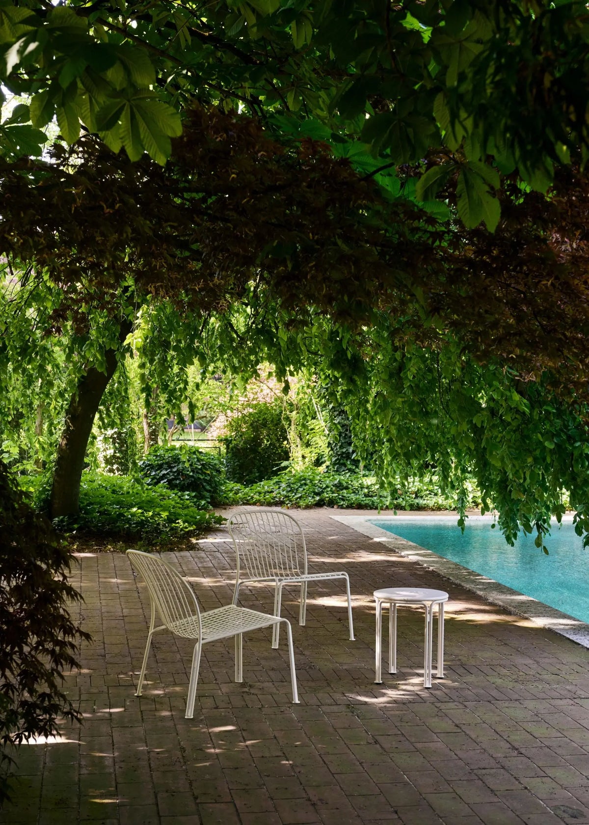 &Tradition Thorvald SC101 nojatuoli norsunluunvalkoinen &Tradition