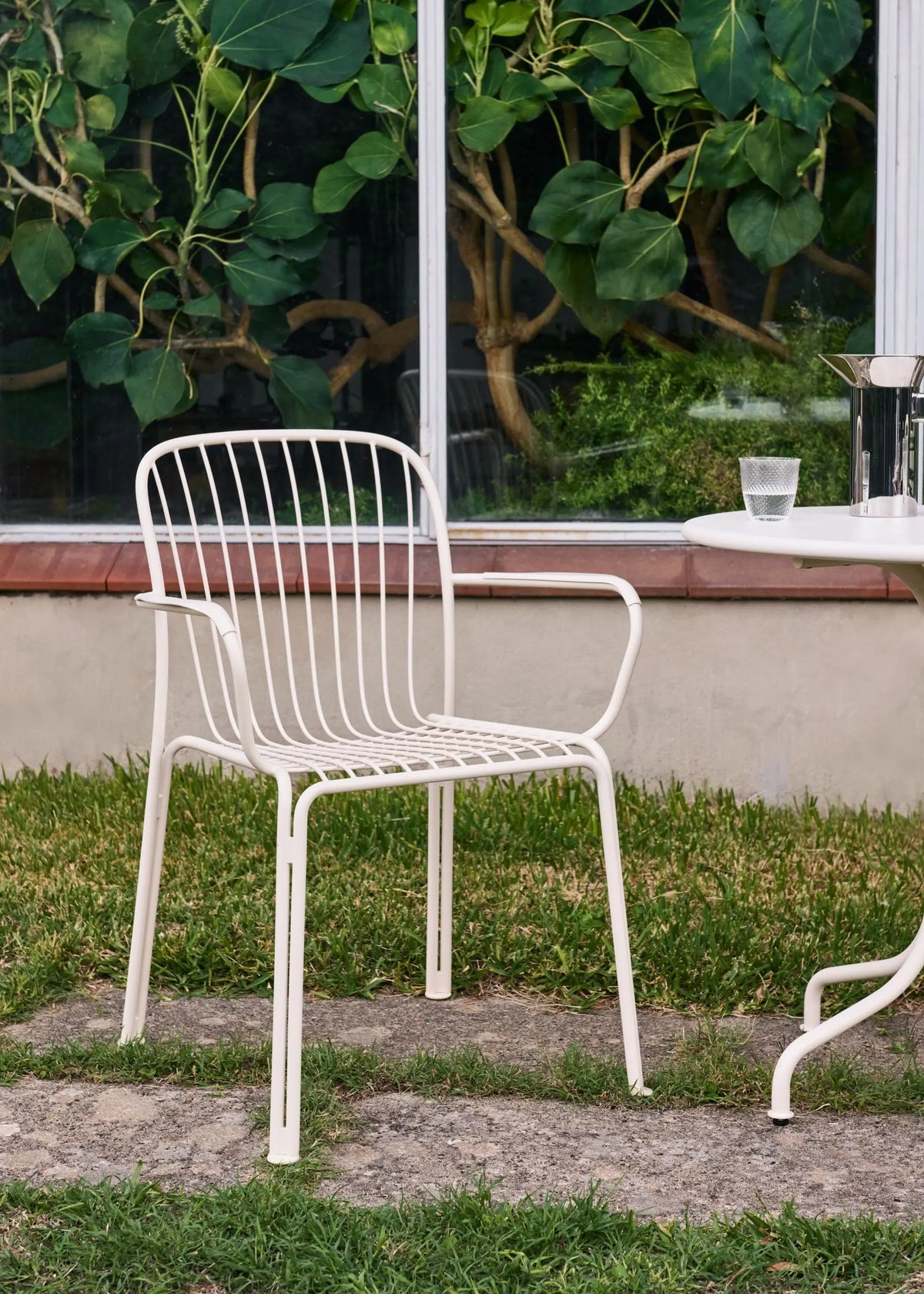 &Tradition Thorvald SC95 käsinojatuoli norsunluunvalkoinen &Tradition