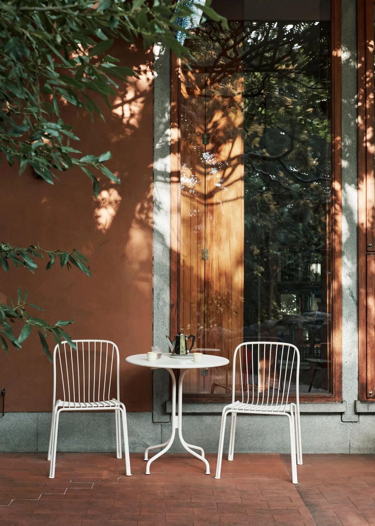 &Tradition Thorvald SC96 pöytä norsunluunvalkoinen &Tradition