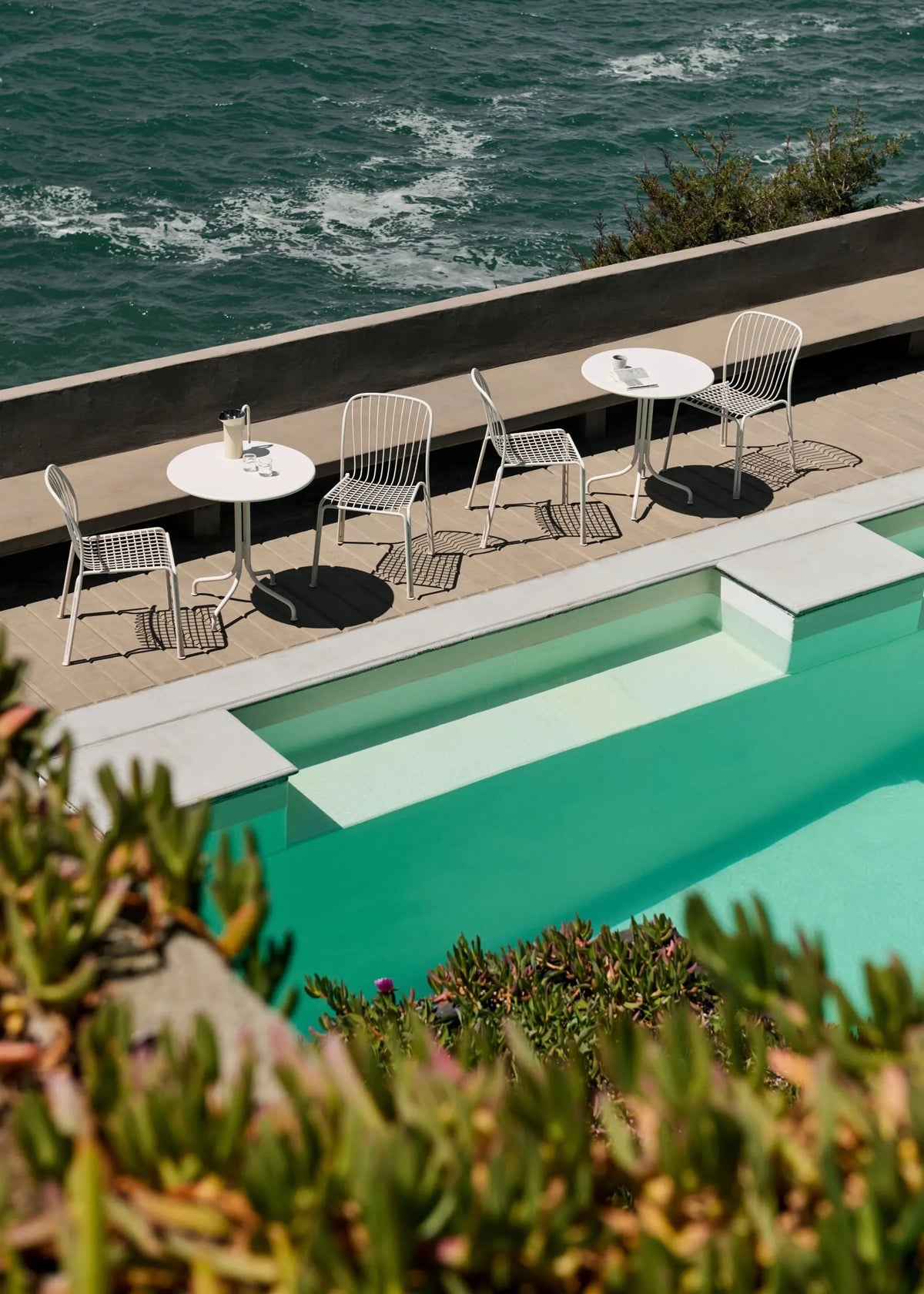 &Tradition Thorvald SC96 pöytä norsunluunvalkoinen &Tradition