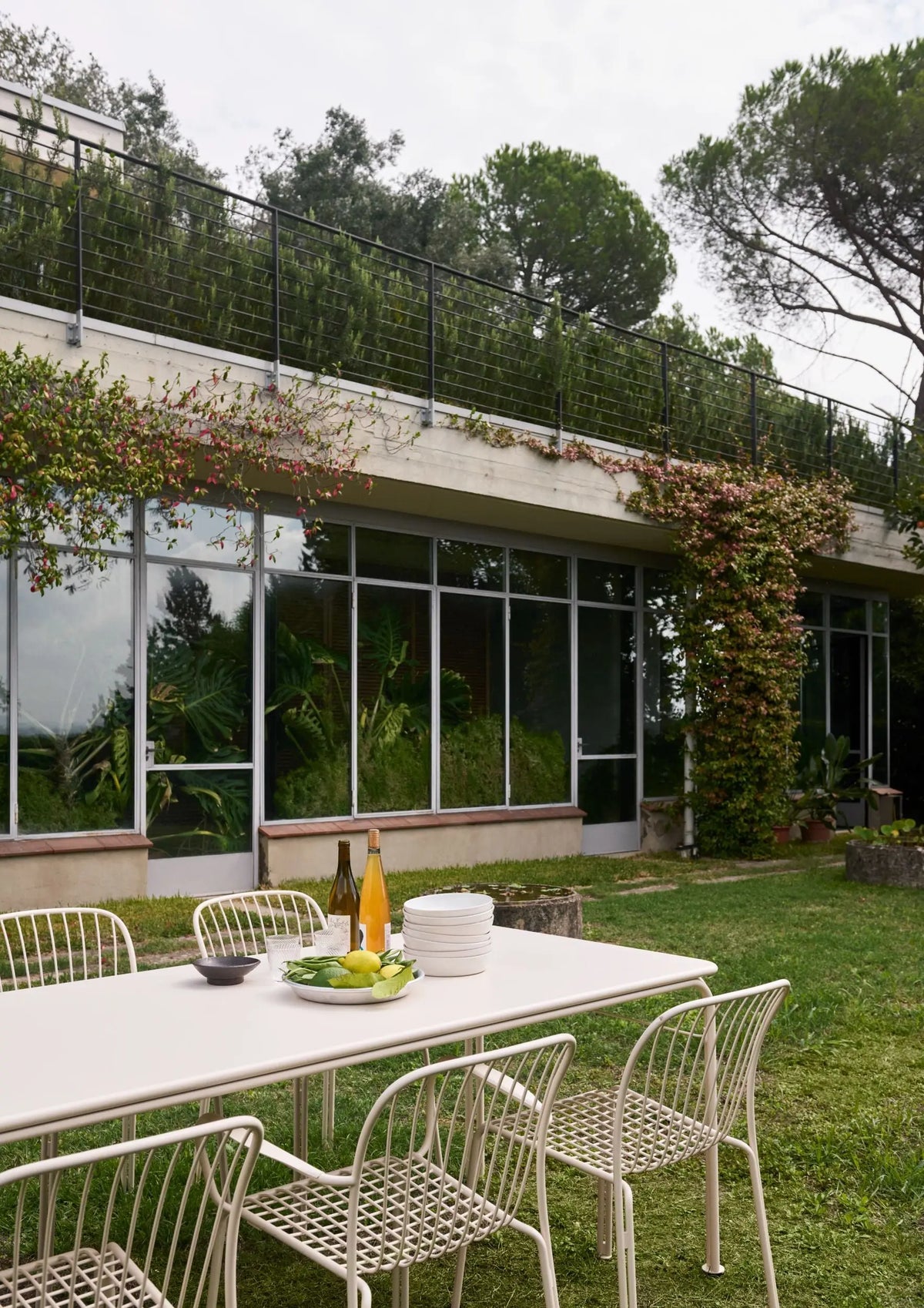 &Tradition Thorvald SC99 pöytä norsunluunvalkoinen &Tradition