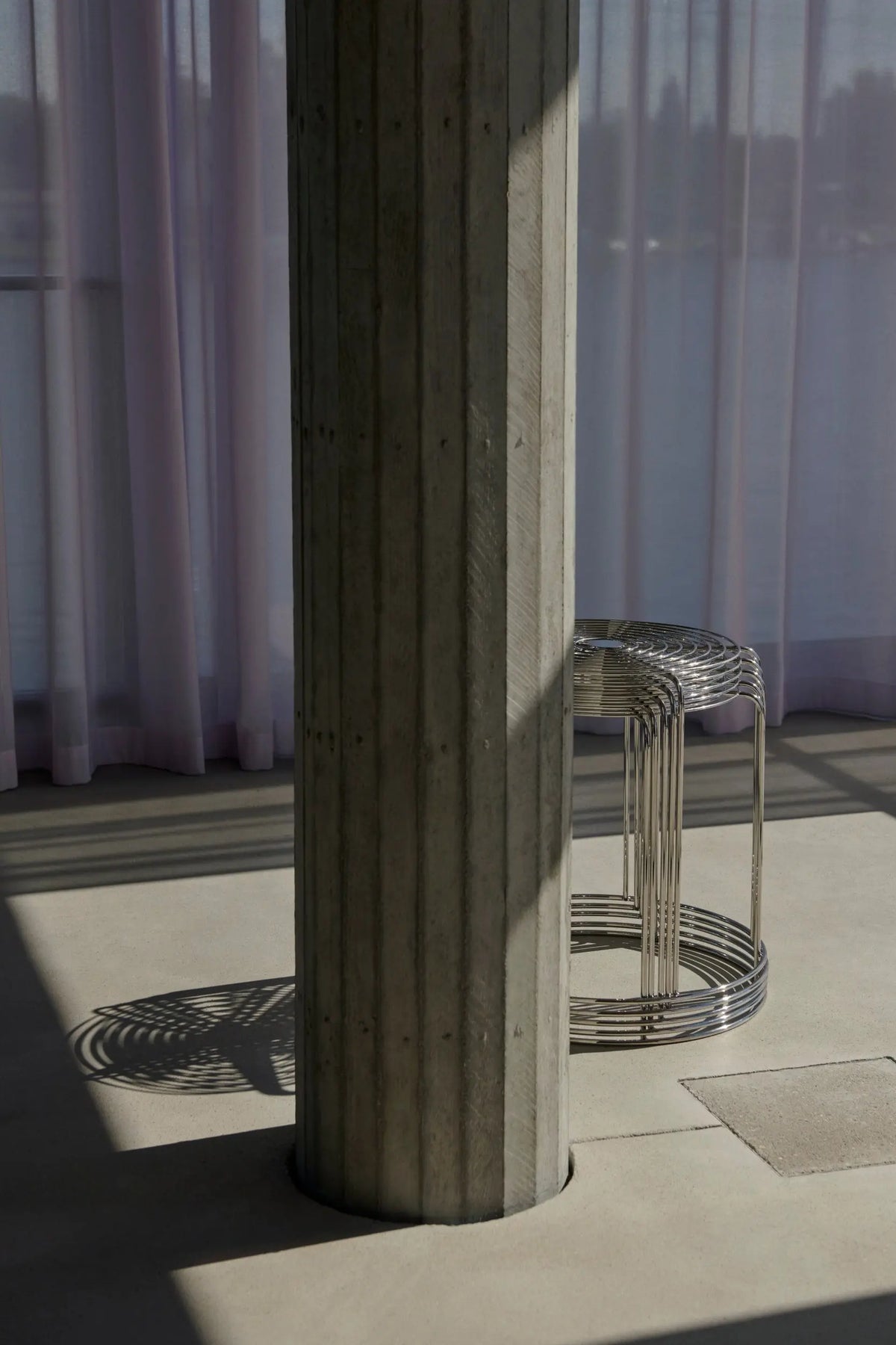 &Tradition Wire Stool VP11 jakkara ruostumaton teräs &Tradition