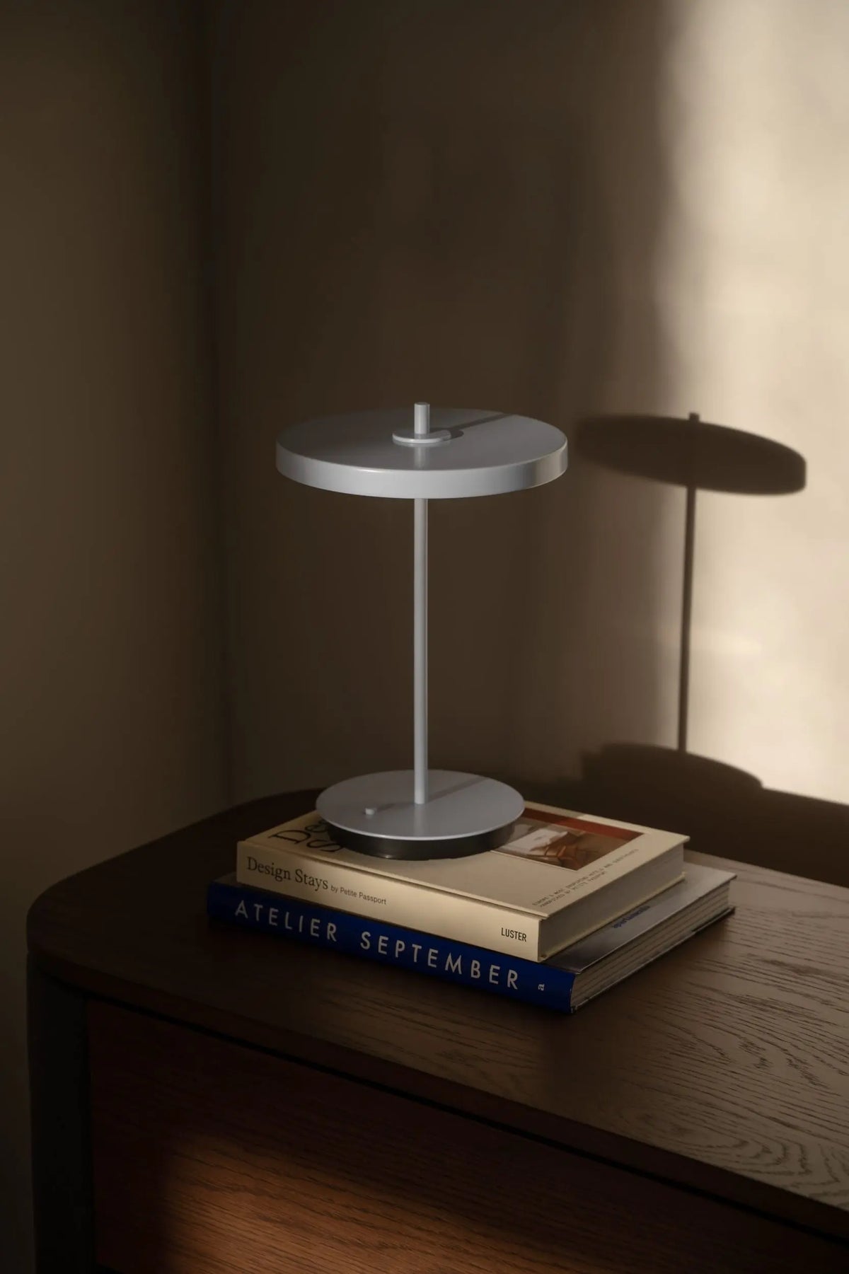 UMAGE Asteria Move pöytävalaisin vaaleansininen Umage