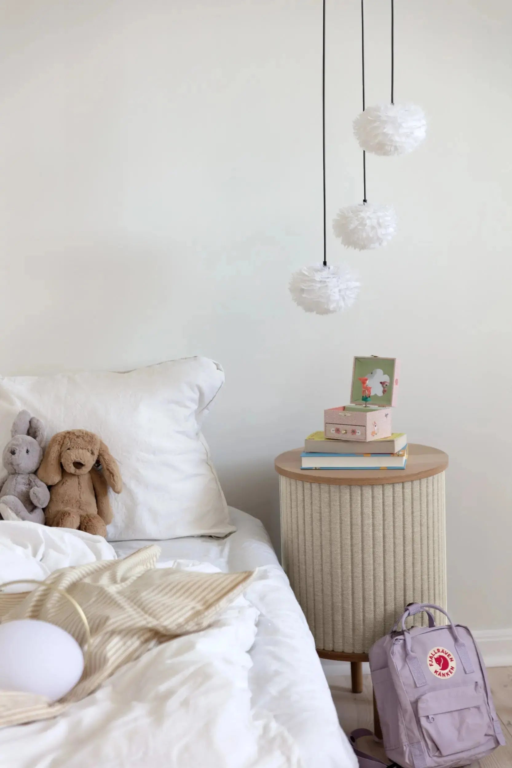 UMAGE Audacious sivupöytä tammi/hiekka Umage