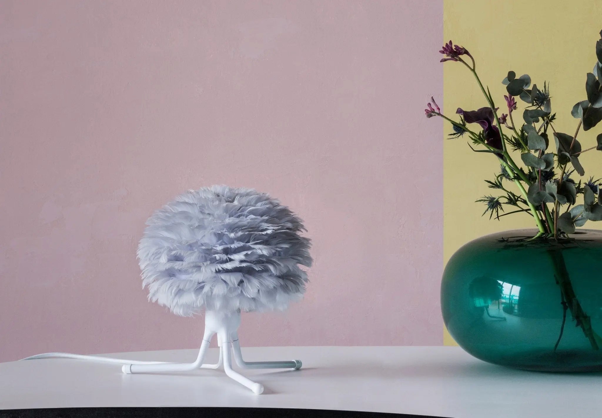 UMAGE Eos micro pöytävalaisin harmaa - Laatukaluste