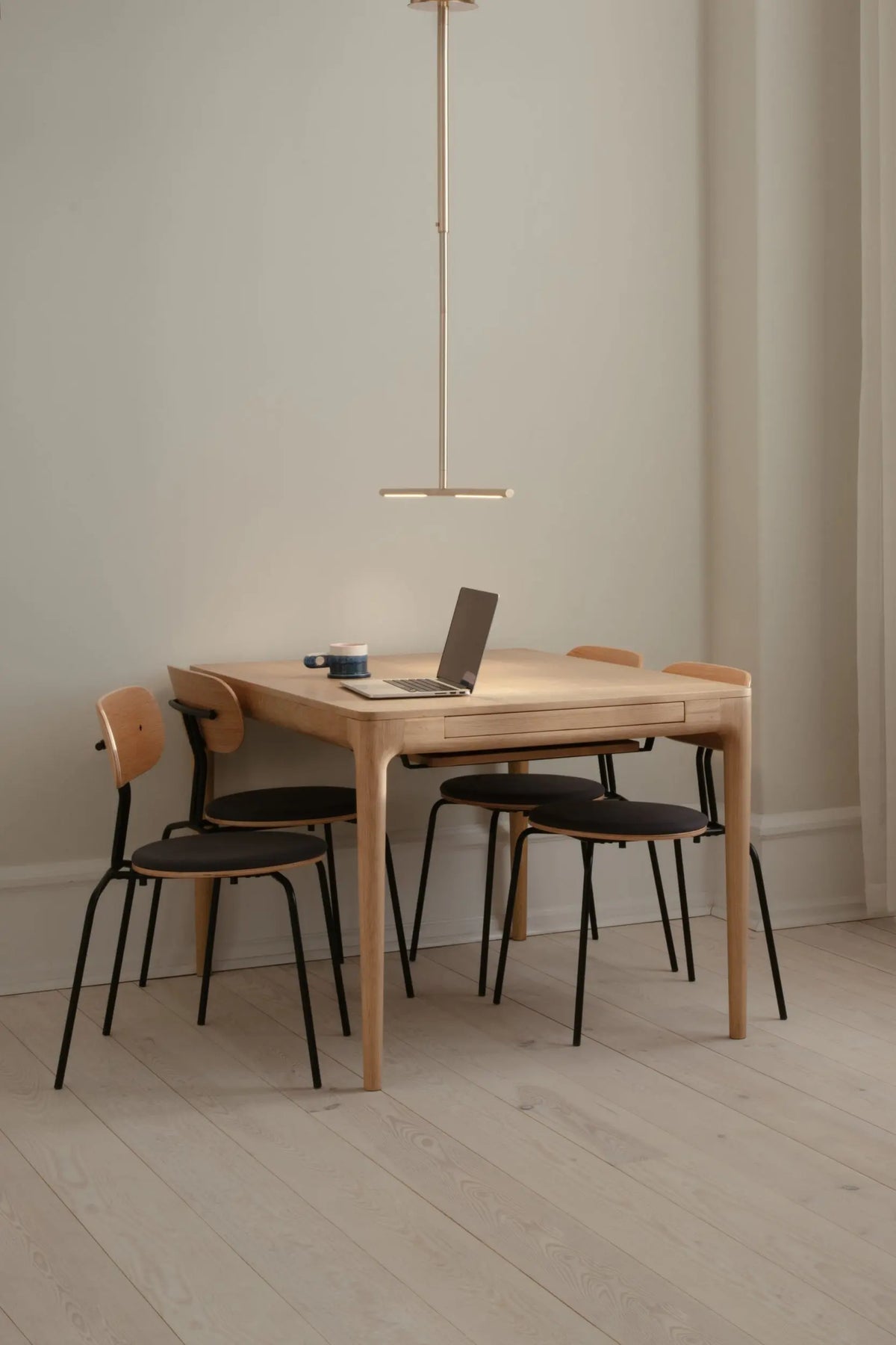 UMAGE Heart'n'Soul 120 jatkettava pöytä tammi UMAGE