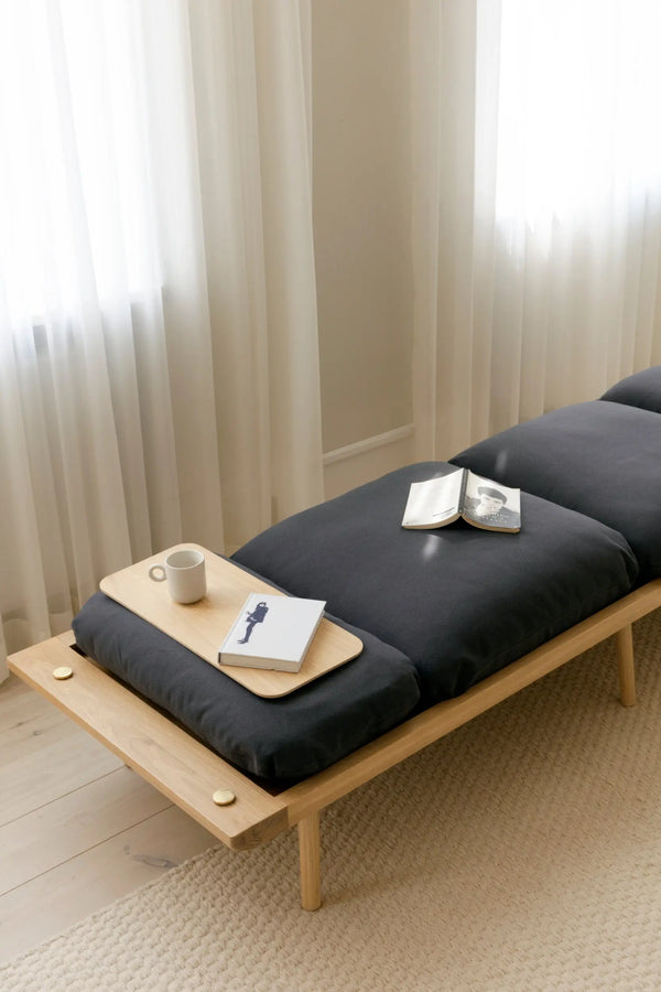 UMAGE Lounge Around Daybed tammi/tummanharmaa Umage