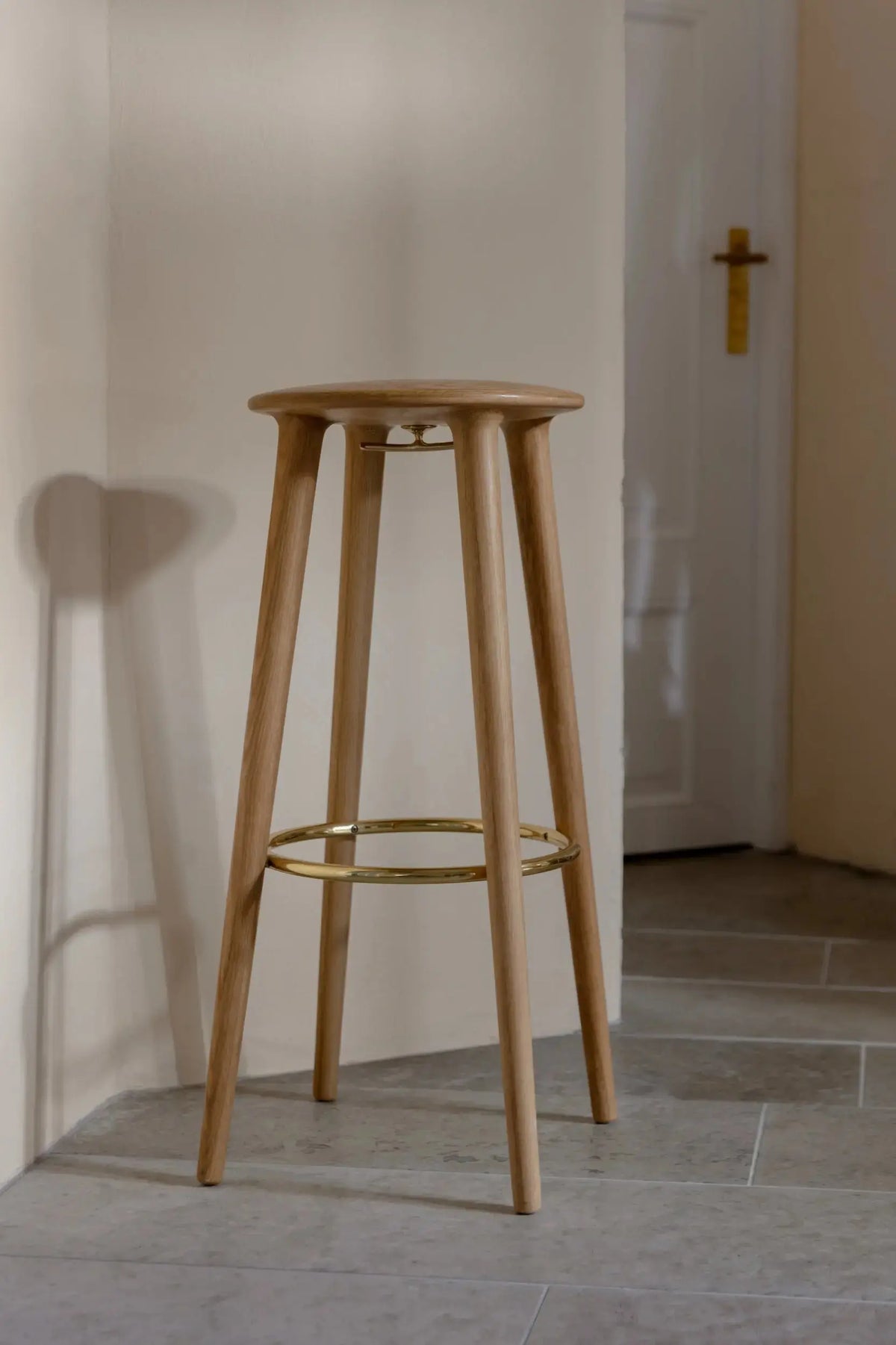 UMAGE The Socialite baarituoli 75cm tammi Umage