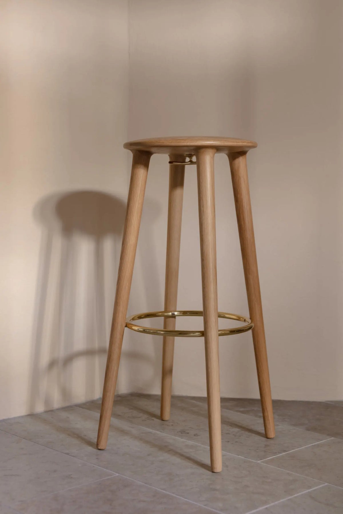 UMAGE The Socialite baarituoli 75cm tammi Umage