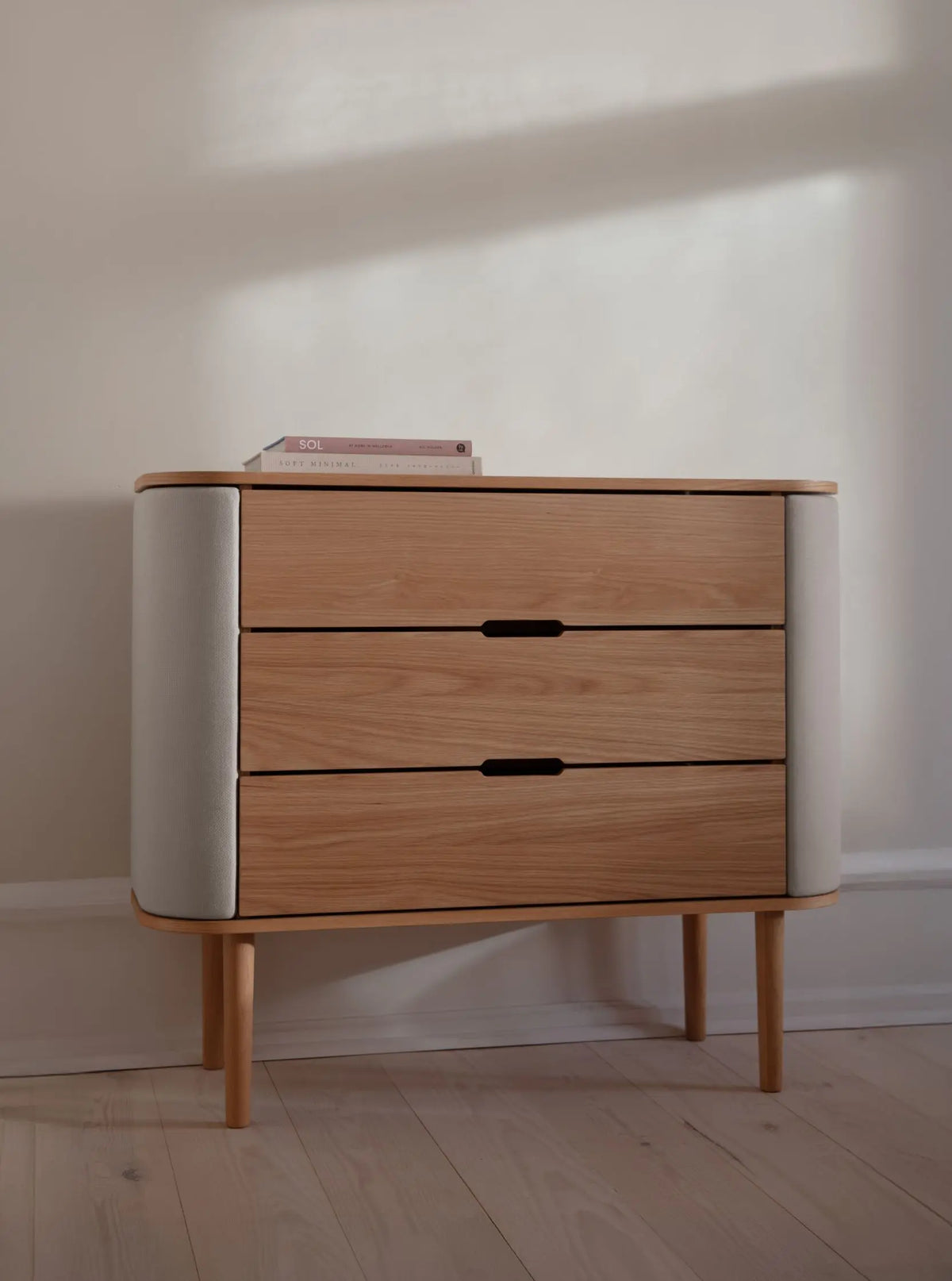 UMAGE Treasures lipasto tammi/White sands Umage