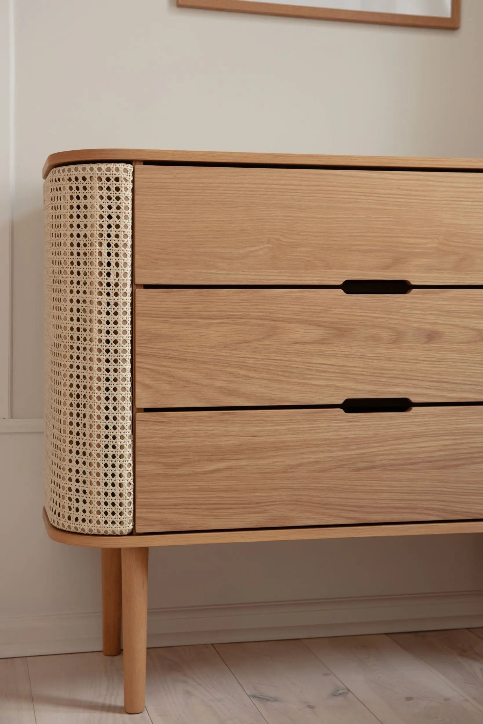 UMAGE Treasures lipasto tammi/rottinki Umage