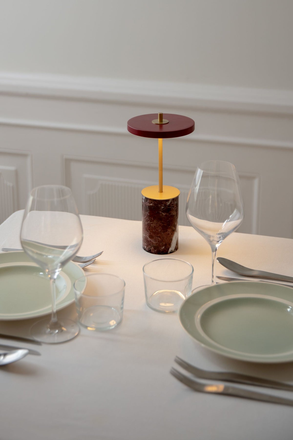 UMAGE Asteria Move Mini table lamp red marble