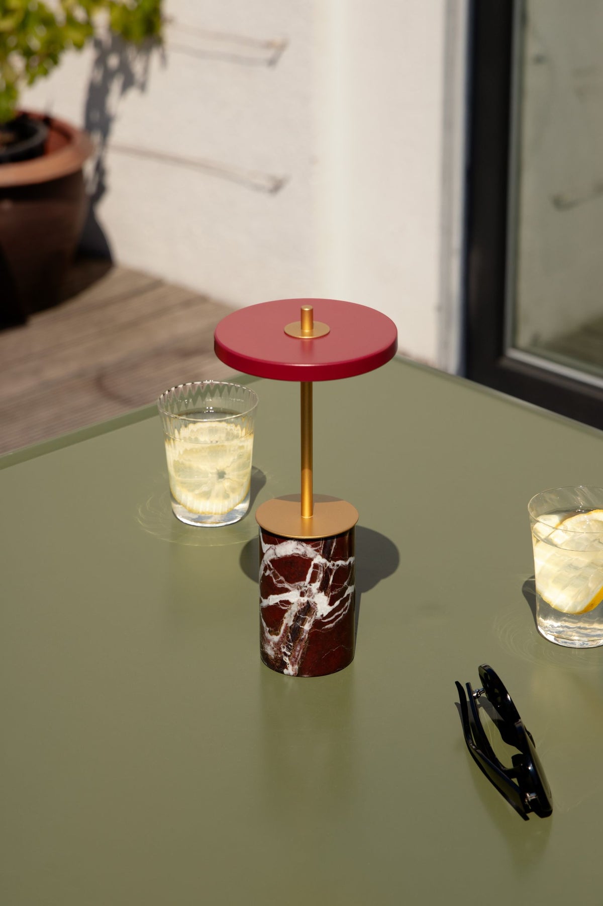UMAGE Asteria Move Mini table lamp red marble