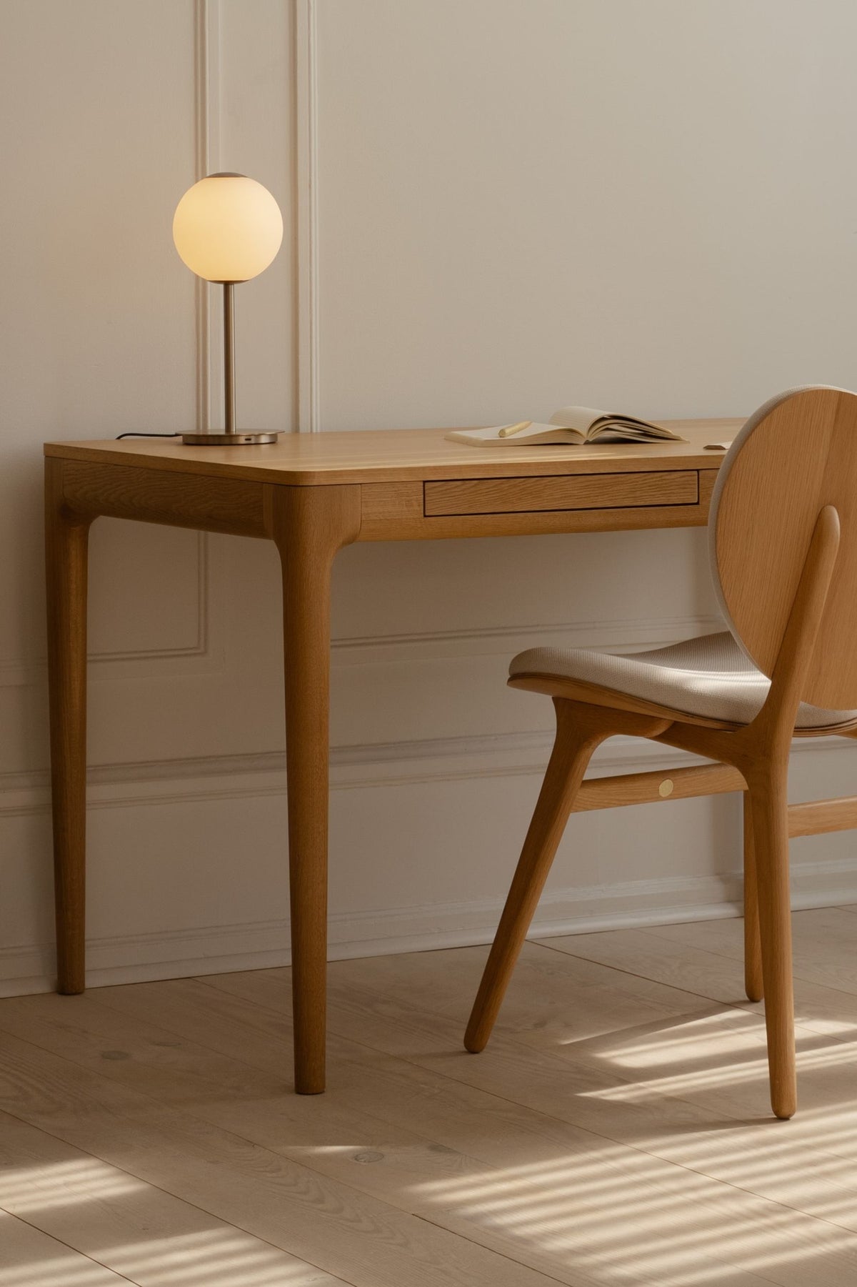 UMAGE Heart'n'Soul desk oak