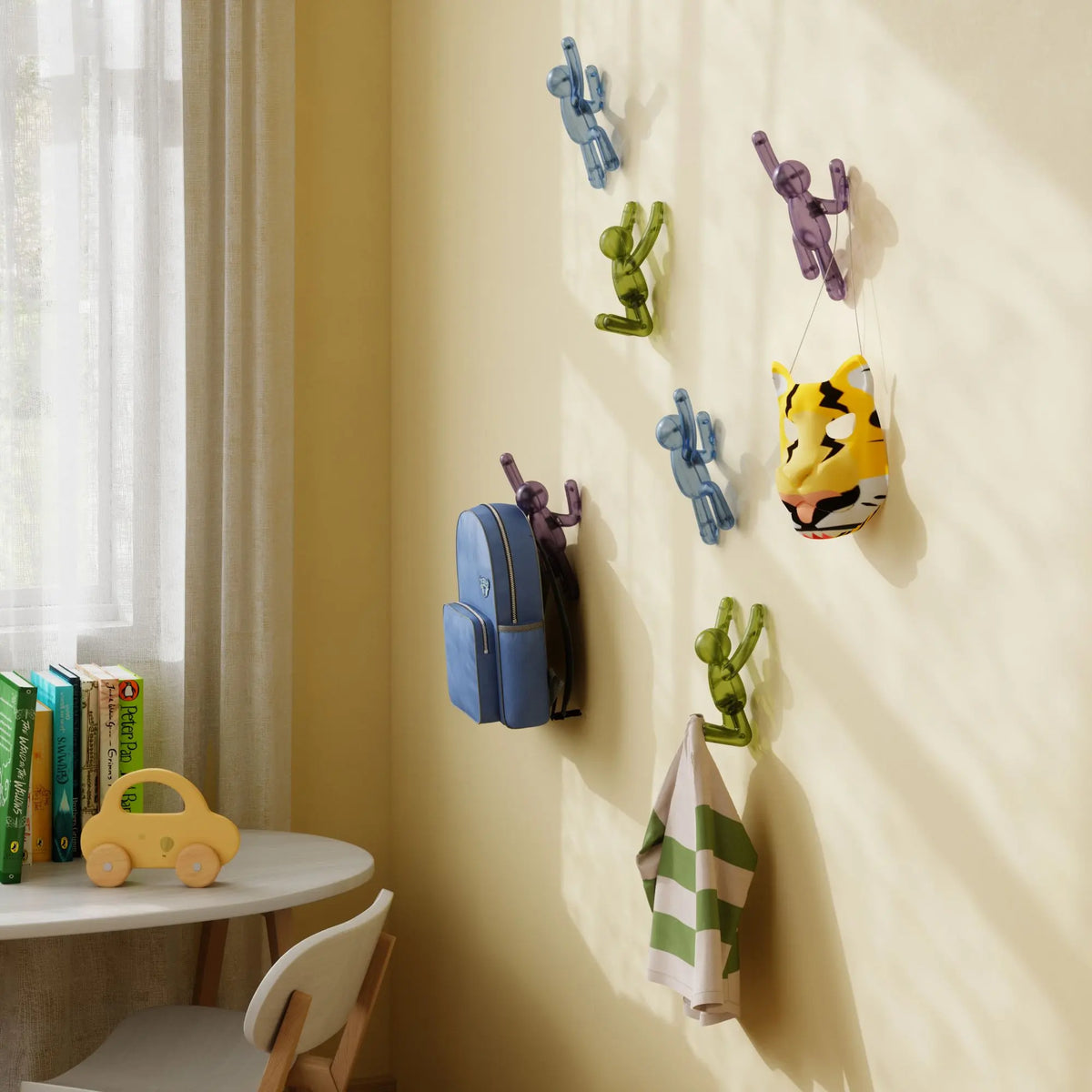 Umbra Buddy Pin-Point Hooks naulakko läpikuultava Umbra