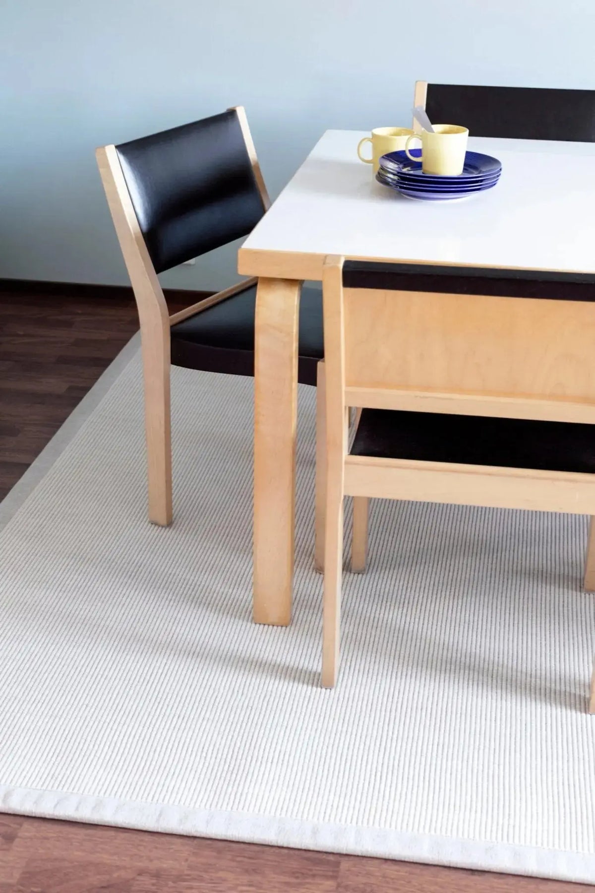 VM Carpet Esmeralda pyöreä matto valkoinen