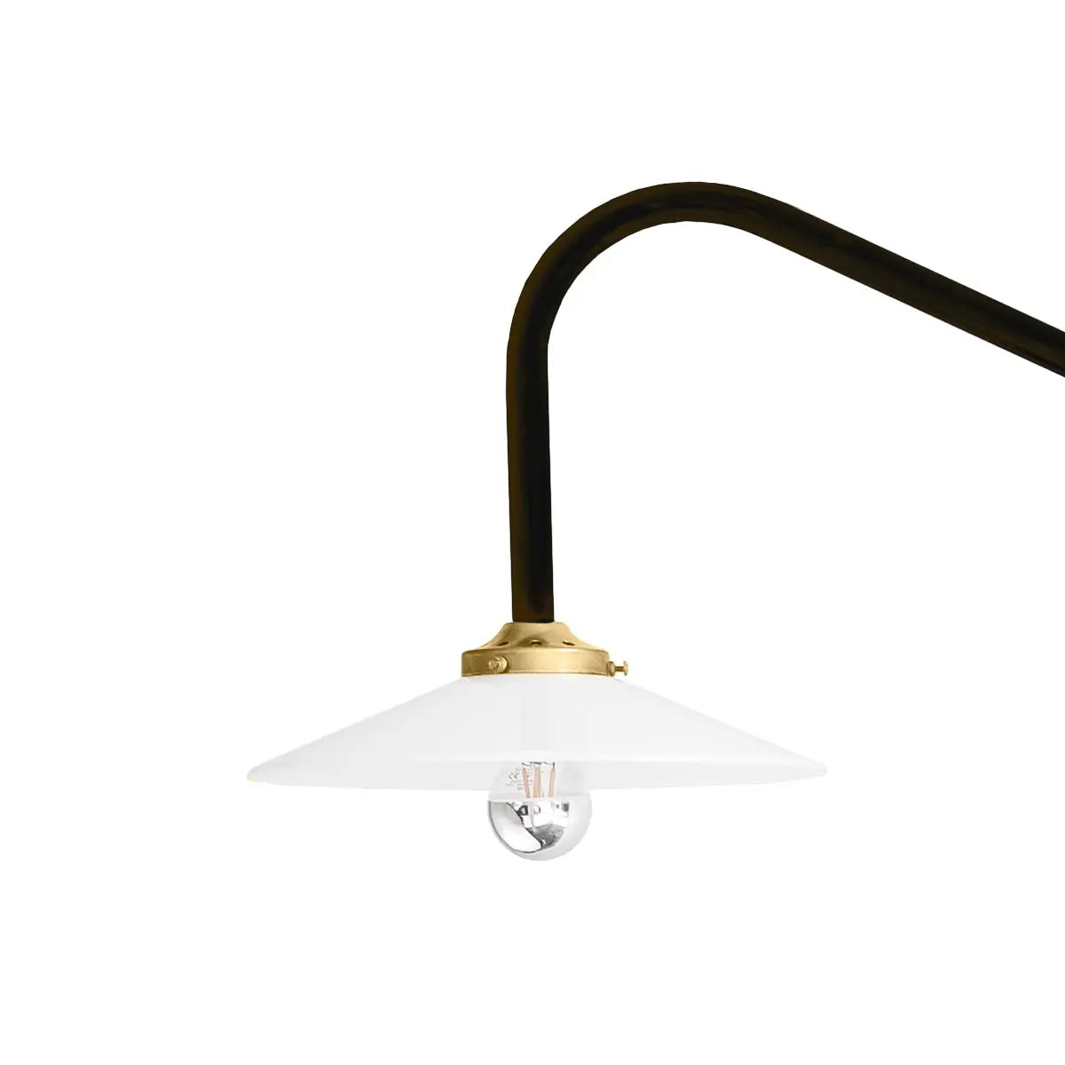 Valerie Objects Hanging Lamp N°1 seinävalaisin musta Valerie Objects
