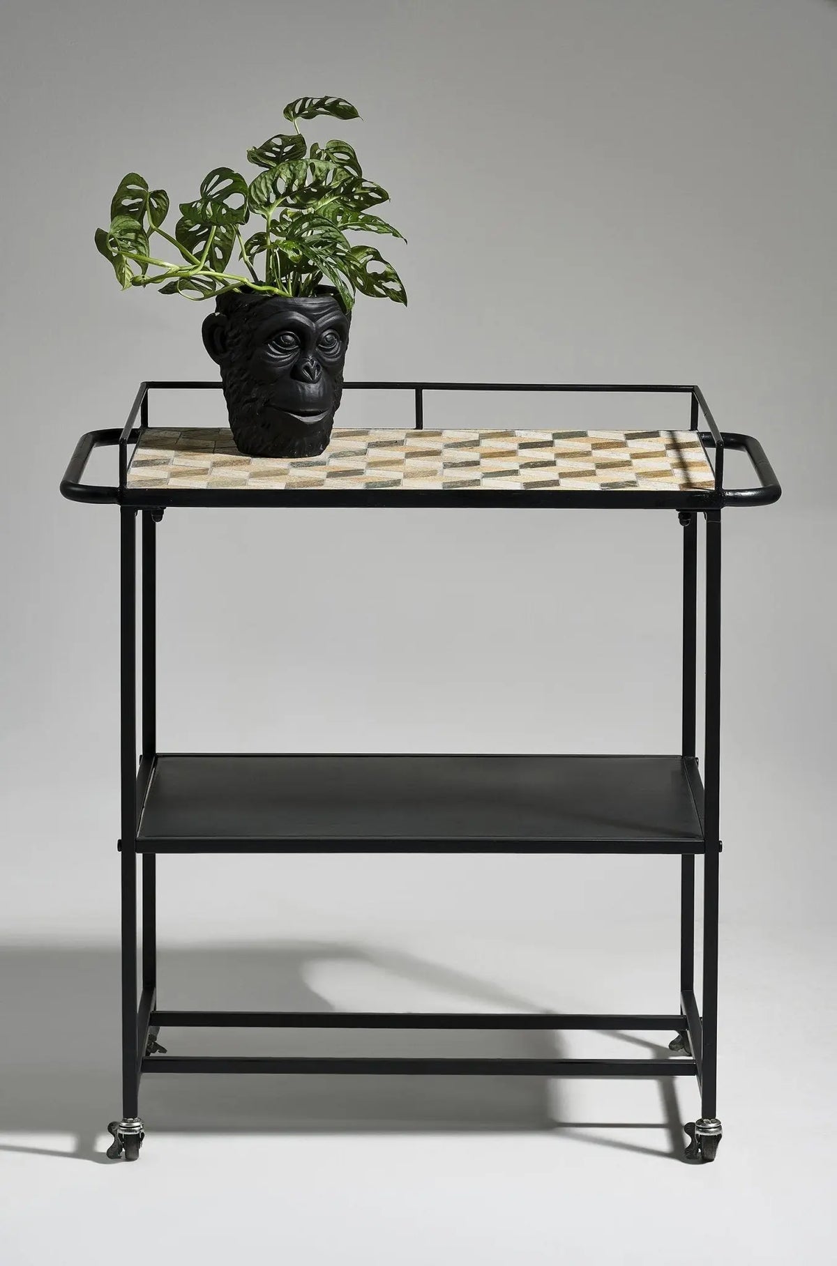 Villa Collection Karv tarjoiluvaunu musta - Laatukaluste