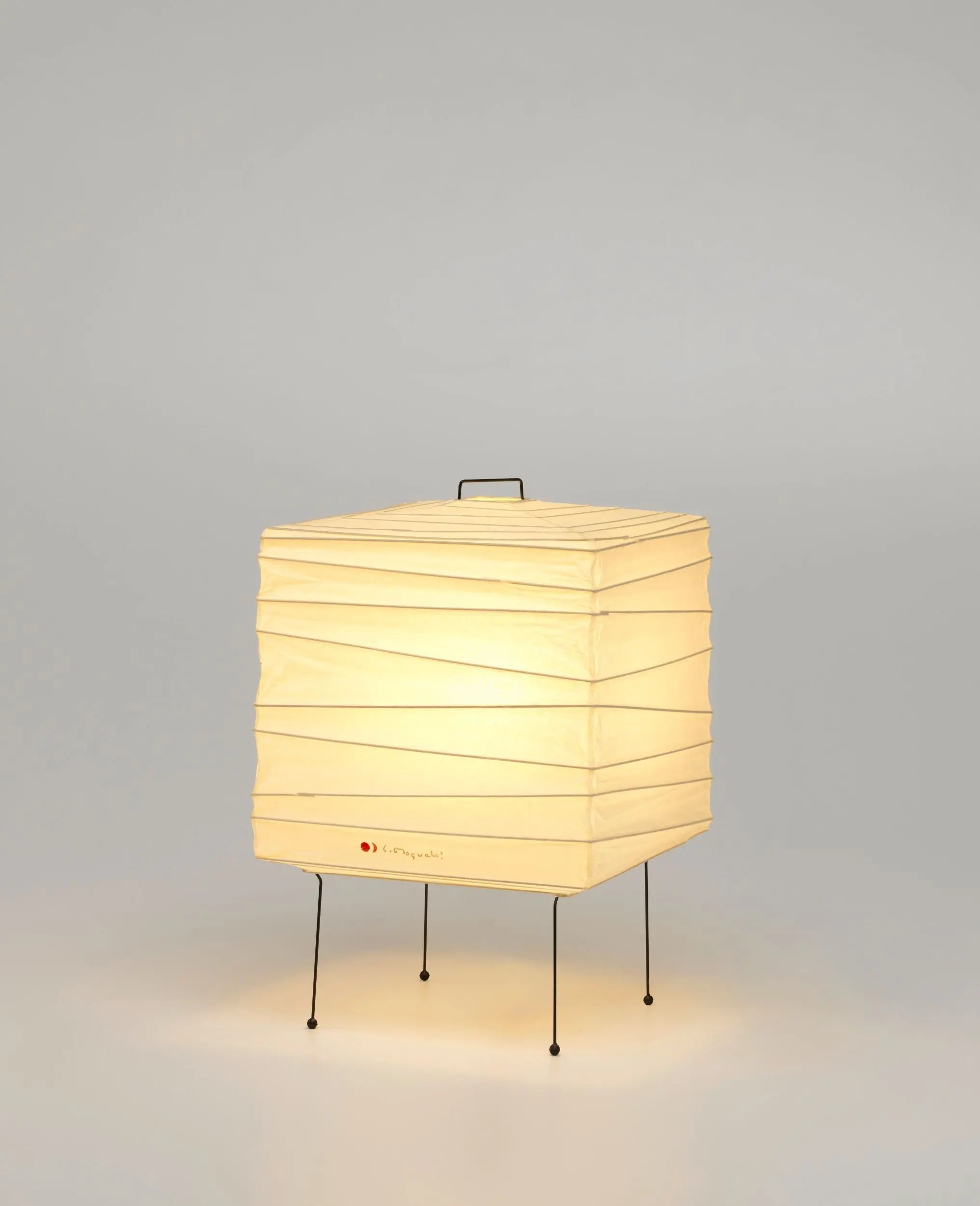 Vitra Akari 3X pöytävalaisin Vitra