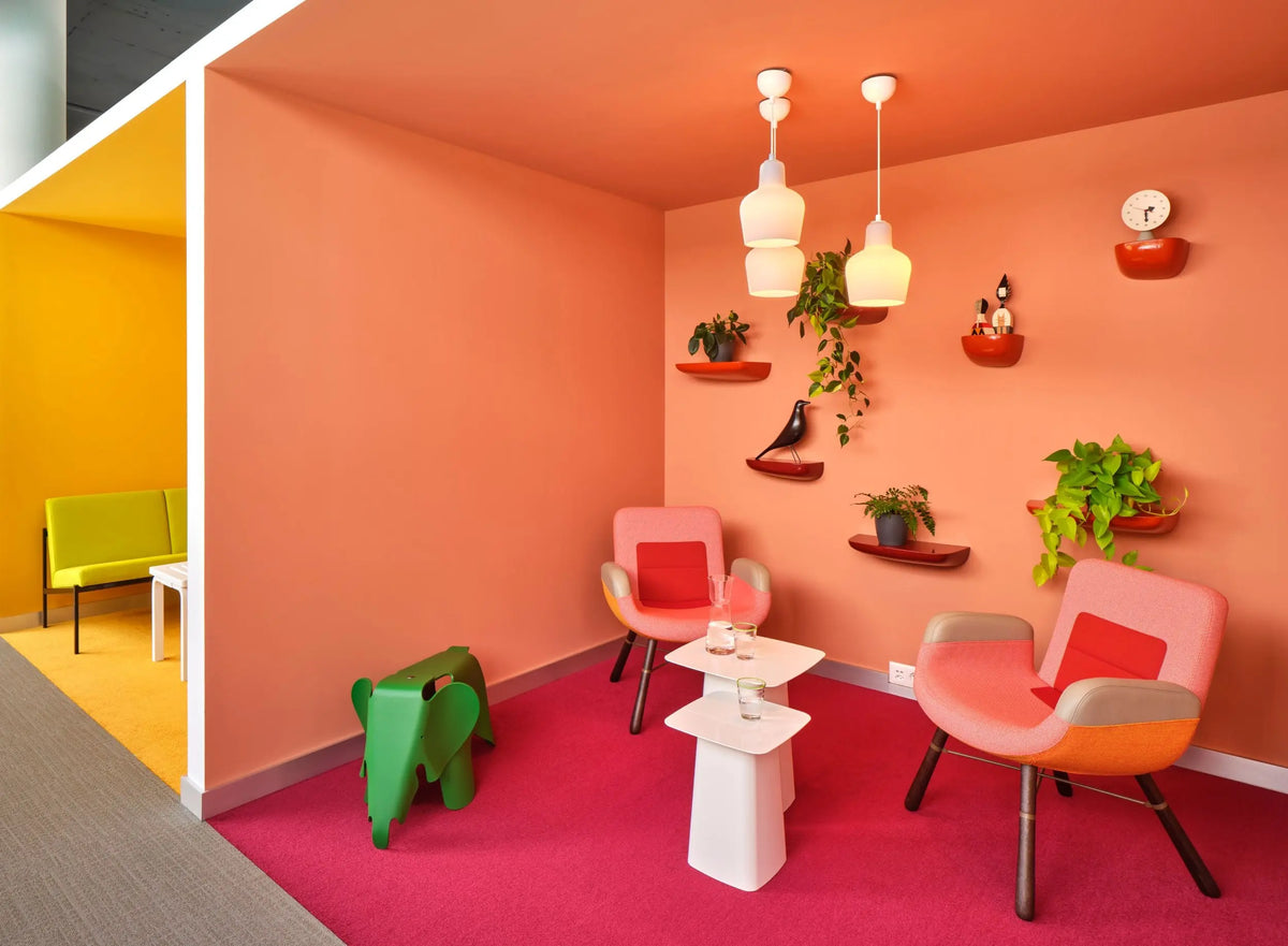 Vitra Eames Elephant RE vihreä Vitra