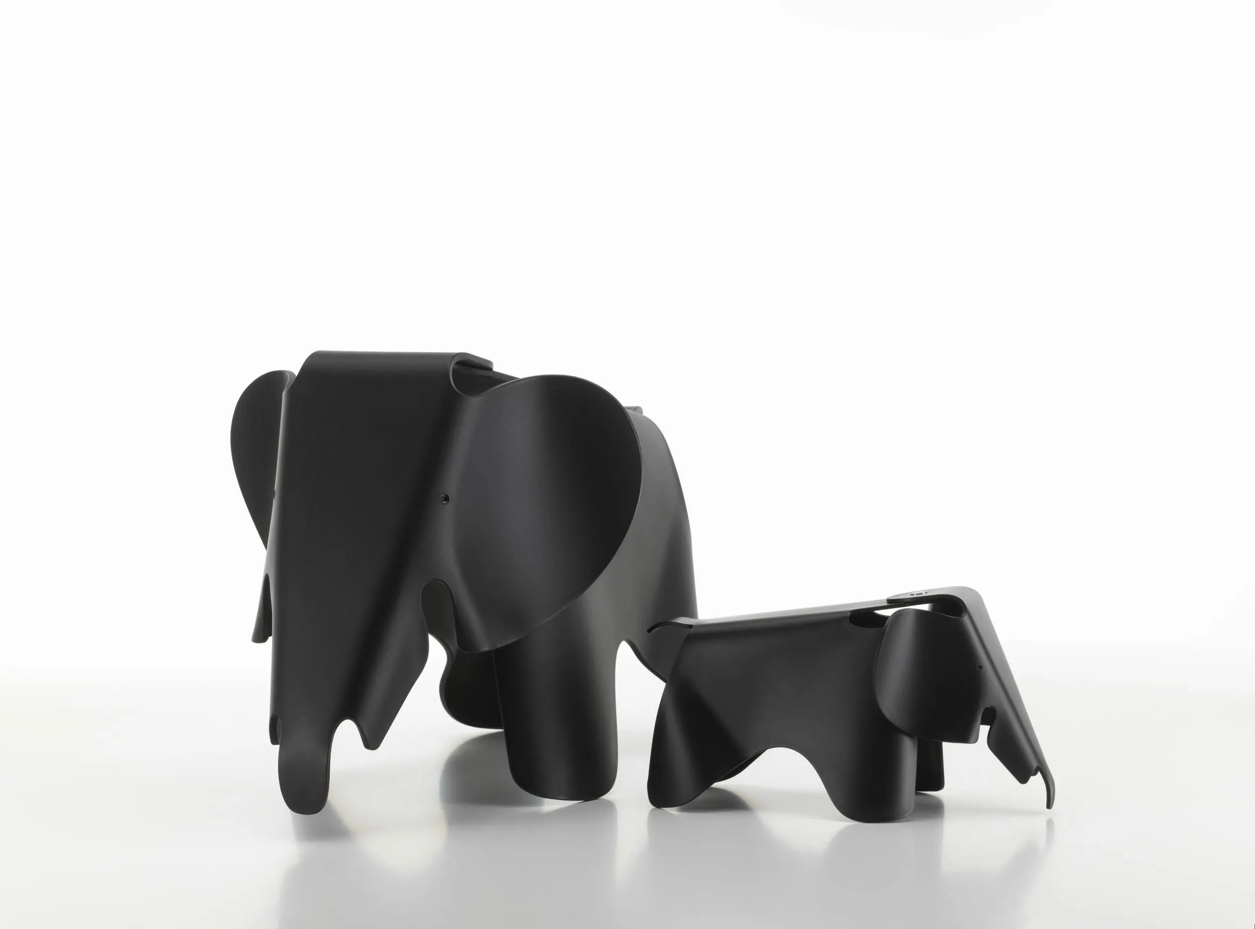 Vitra Eames Elephant RE musta Vitra