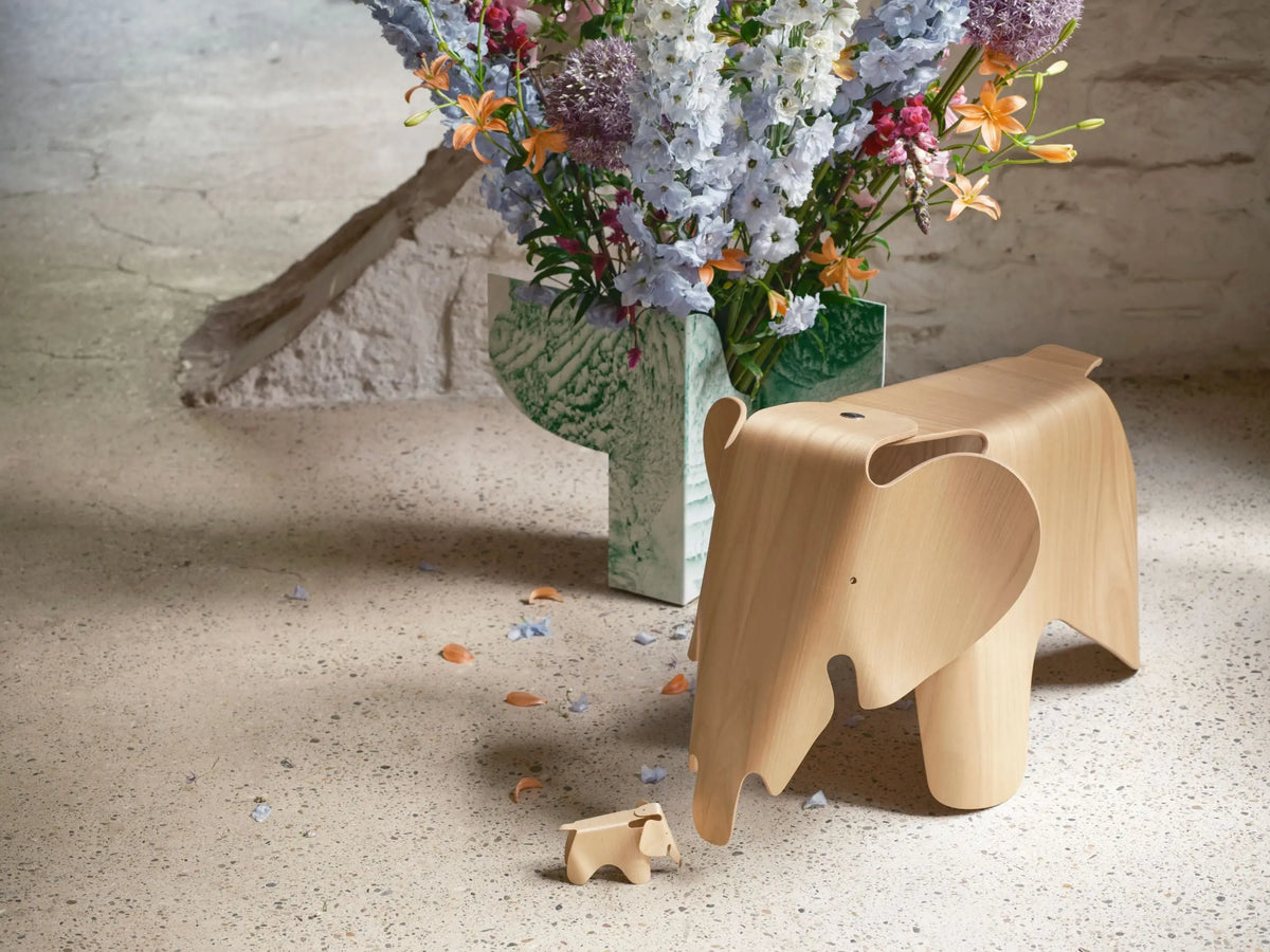 Vitra Eames Elephant vaneri kastanja Vitra