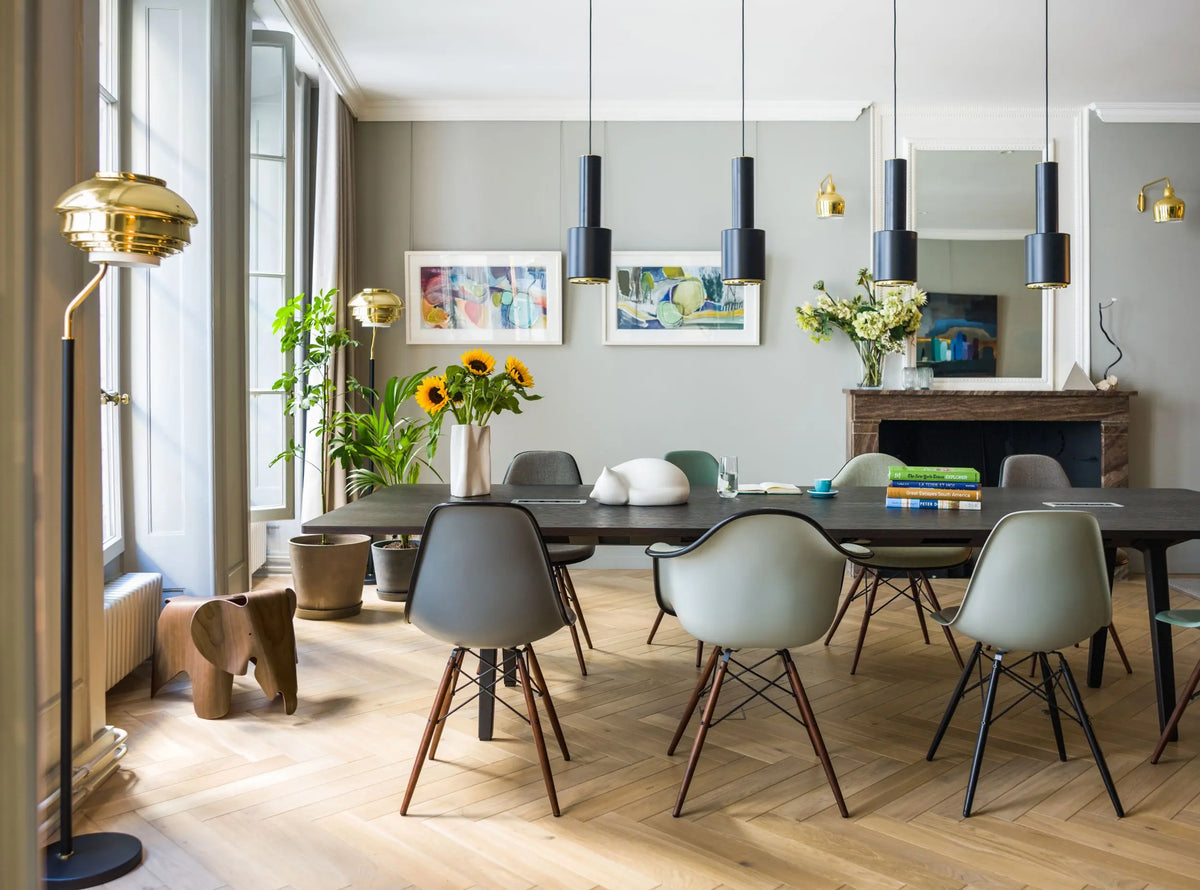 Vitra Eames Elephant vaneri pähkinä Vitra