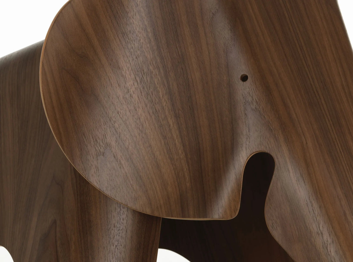 Vitra Eames Elephant vaneri pähkinä Vitra
